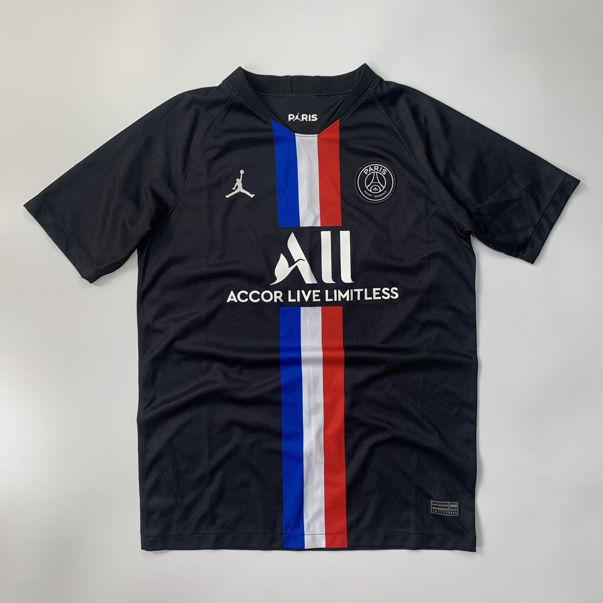 Jordan Brand Jordan x PSG Jersey Size US S / EU 44-46 / 1 - 1 Thumbnail