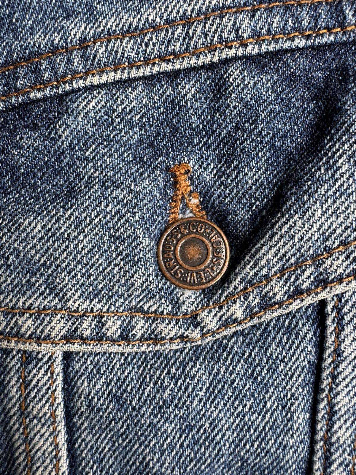 Levi's VERY RARE VINTAGE JACKET DENIM JEANS TRUCKER LEVIS Size US M / EU 48-50 / 2 - 4 Thumbnail
