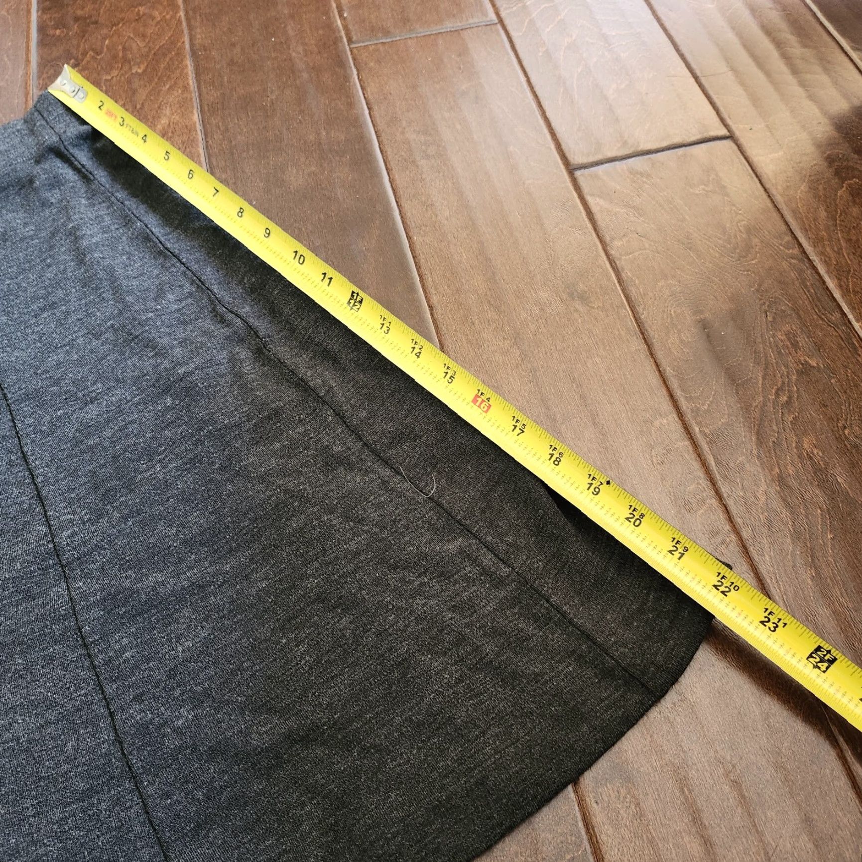 Banana Republic Banana Republic Skirt Wool Gray Heathered Solid Long Dress 0 Women Winter Spring Fall Regular XS? Size 25" / US 0 / IT 36 - 7 Thumbnail