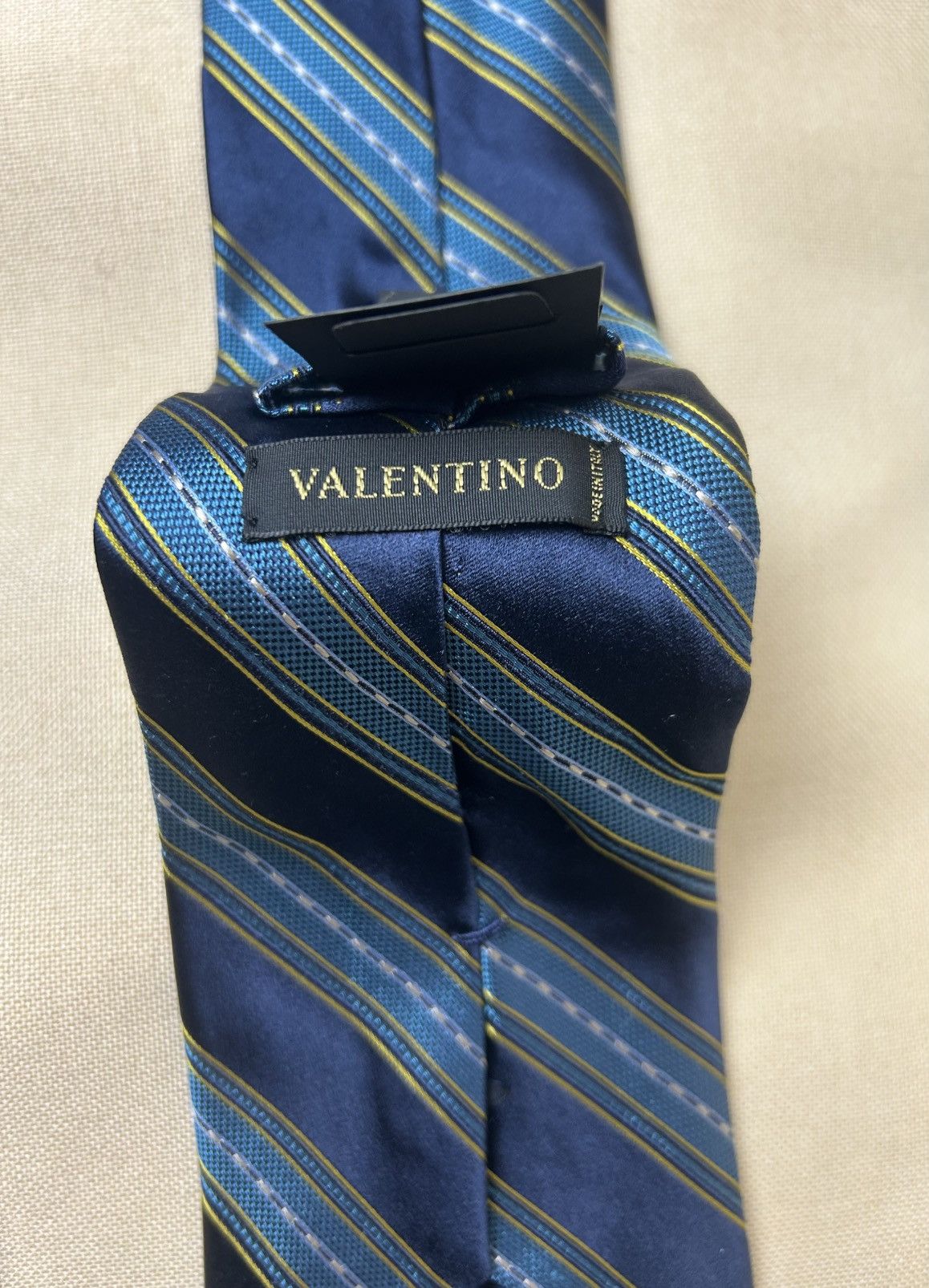 Valentino NWT Valentino blue navy striped Silk Mens Tie Size ONE SIZE - 5 Thumbnail