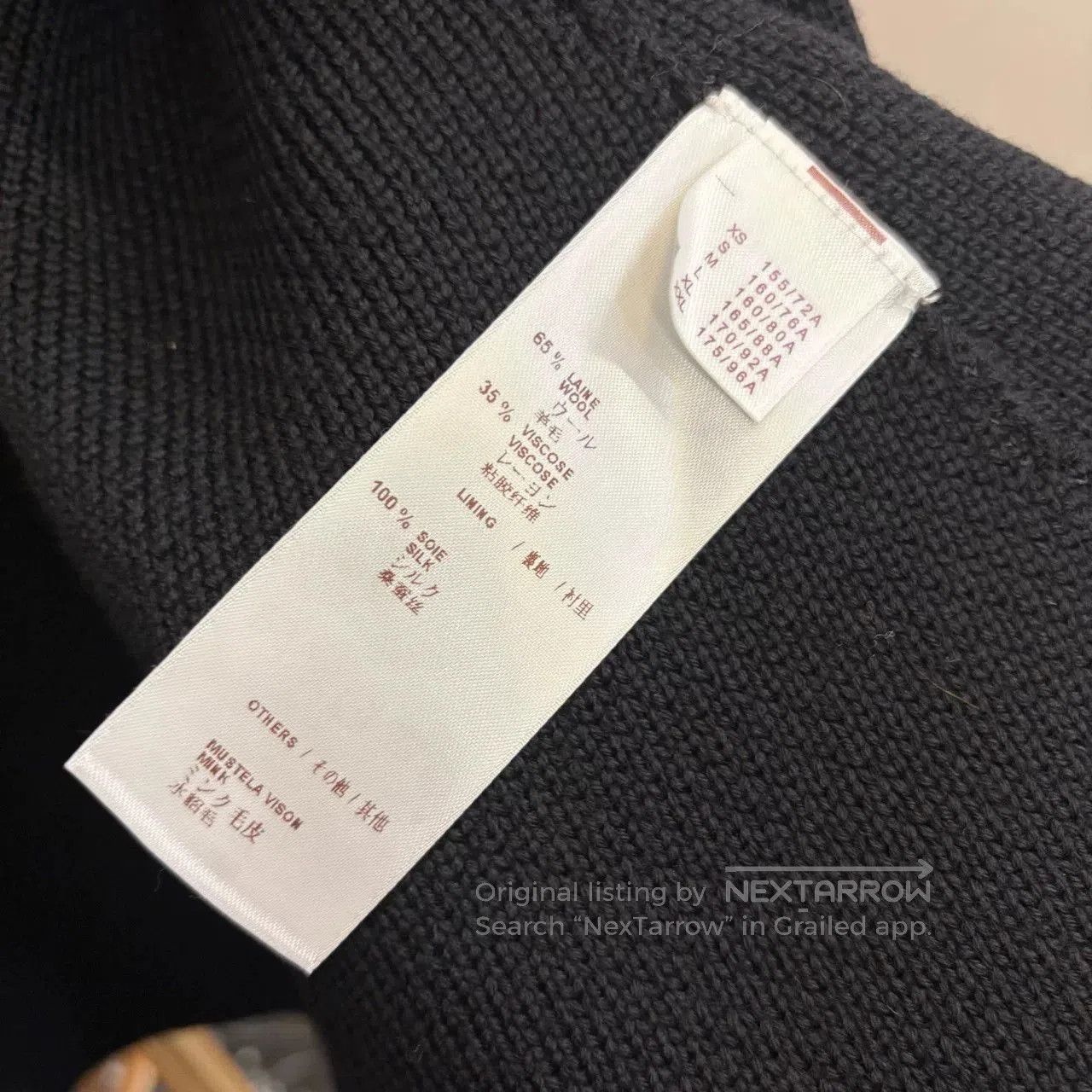 Louis Vuitton Louis Vuitton Black Fur Collar Short Coat. Size M / US 6-8 / IT 42-44 - 5 Thumbnail