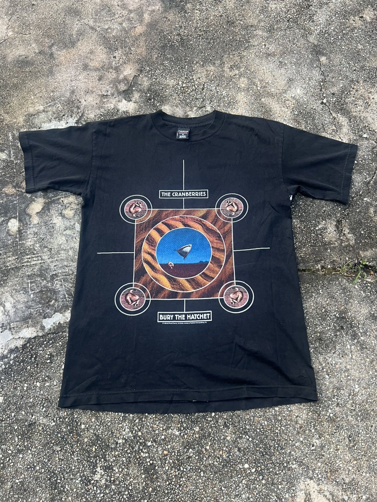 Band Tees Vintage Distressed The Cranbberies 90’s Shirt Size US M / EU 48-50 / 2 - 1 Thumbnail