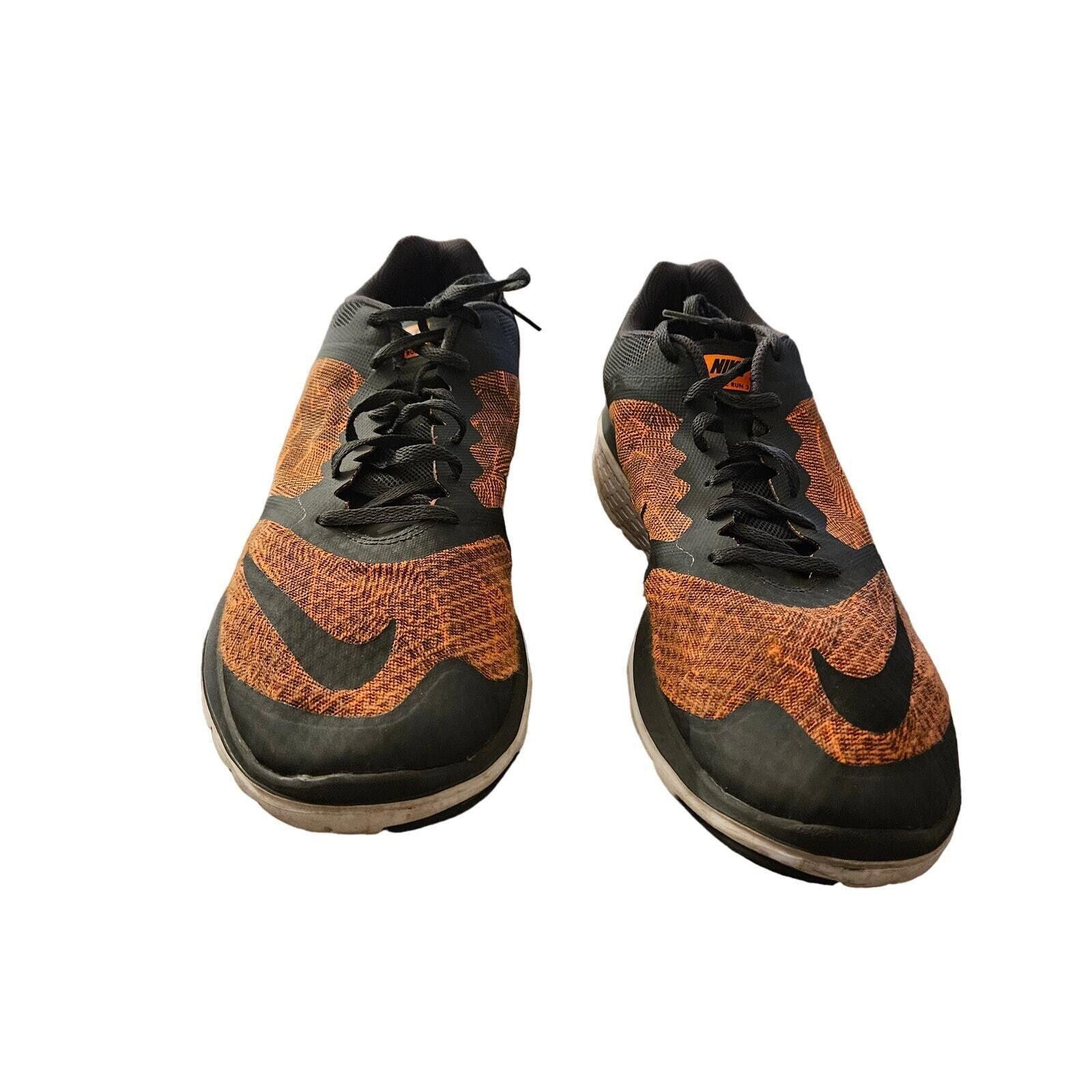 Nike Nike Running Shoes - SZ 13 - Orange & Black + Novelty SPcks Size US 13 / EU 46 - 1 Thumbnail