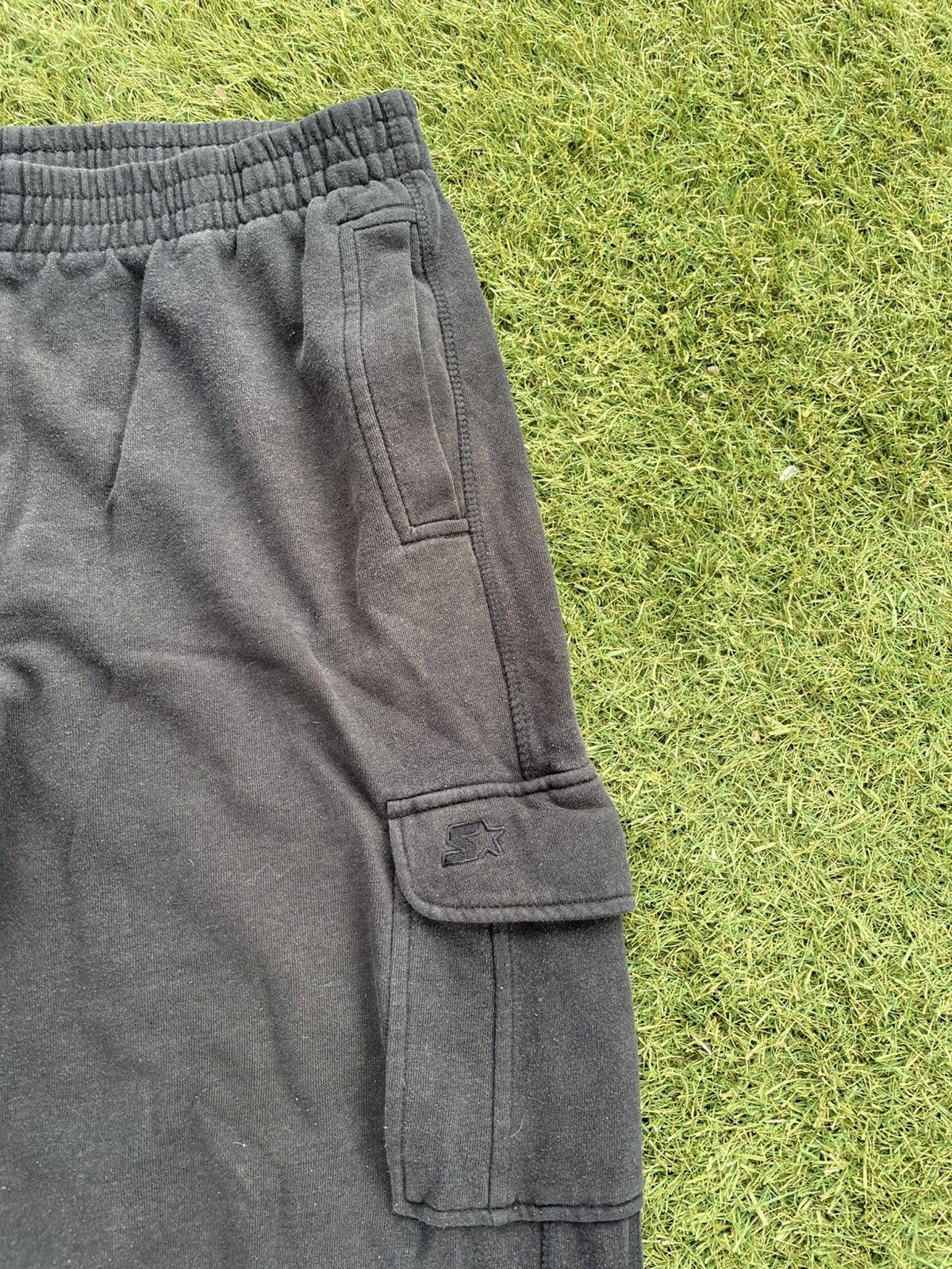 Starter VTG Starter Jogger Sweatpants xxl women’s Black Fade 90s Size 30" / US 8 / IT 44 - 2 Thumbnail