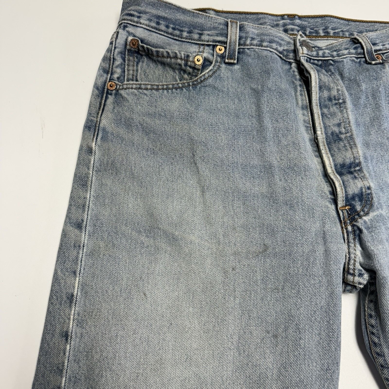 Levi's Vintage Levi’s 501 Jeans Mens 36x30 (34x28.5) Button Fly Den Size US 36 / EU 52 - 3 Thumbnail