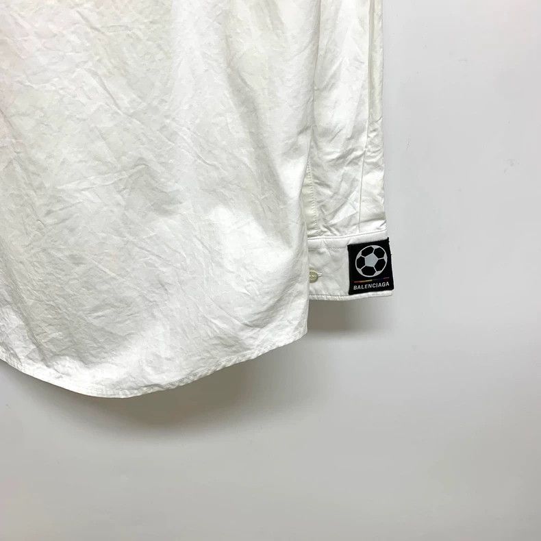 Balenciaga Balenciaga size 42 White Long Sleeve Shirt Size US S / EU 44-46 / 1 - 6 Thumbnail