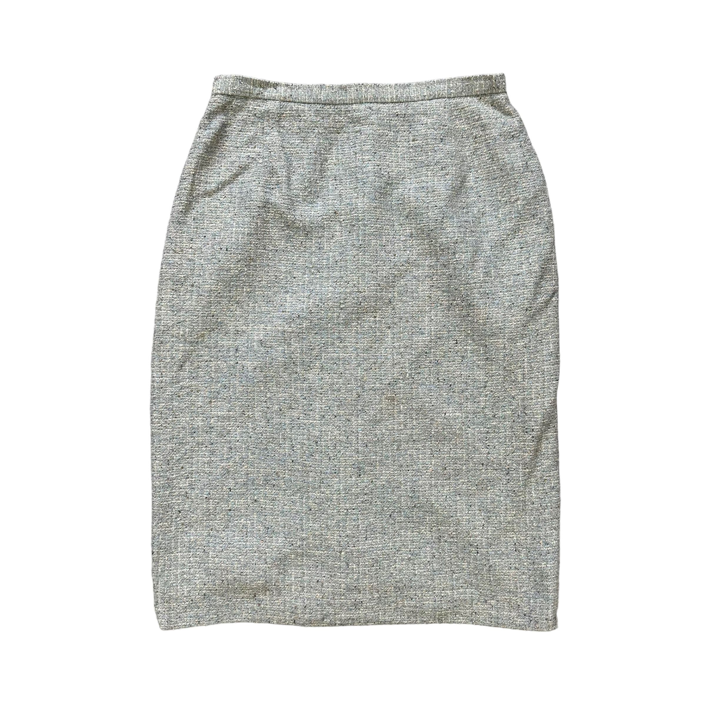 Burberry Burberry London Tweed Mini Skirt #A5-0117 Size 25" / US 0 / IT 36 - 1 Thumbnail