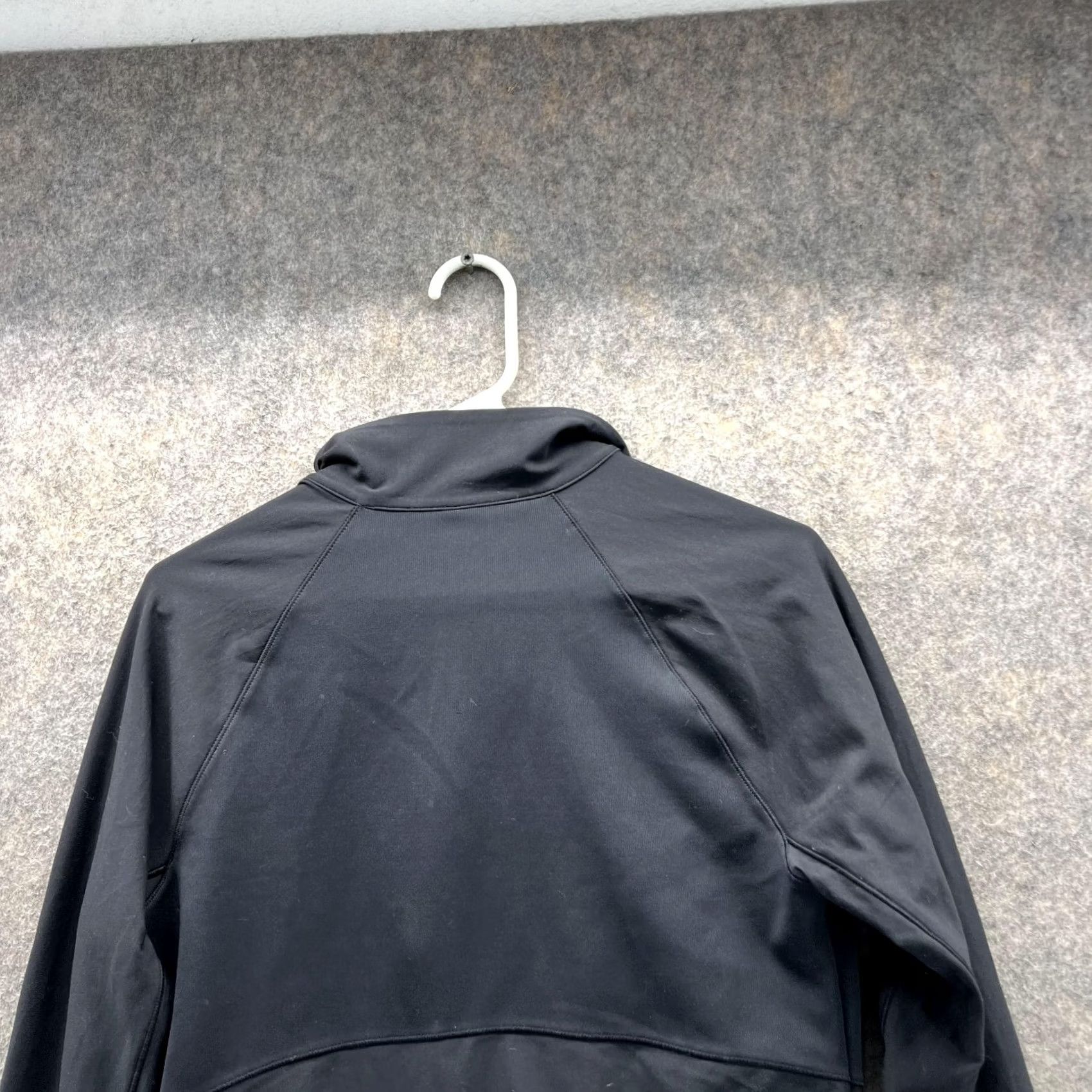 Under Armour Under Armour Sweater Women Large Black Full Zip Knit Athletic Logo Shirt Mens Girls Size L / US 10 / IT 46 - 6 Thumbnail