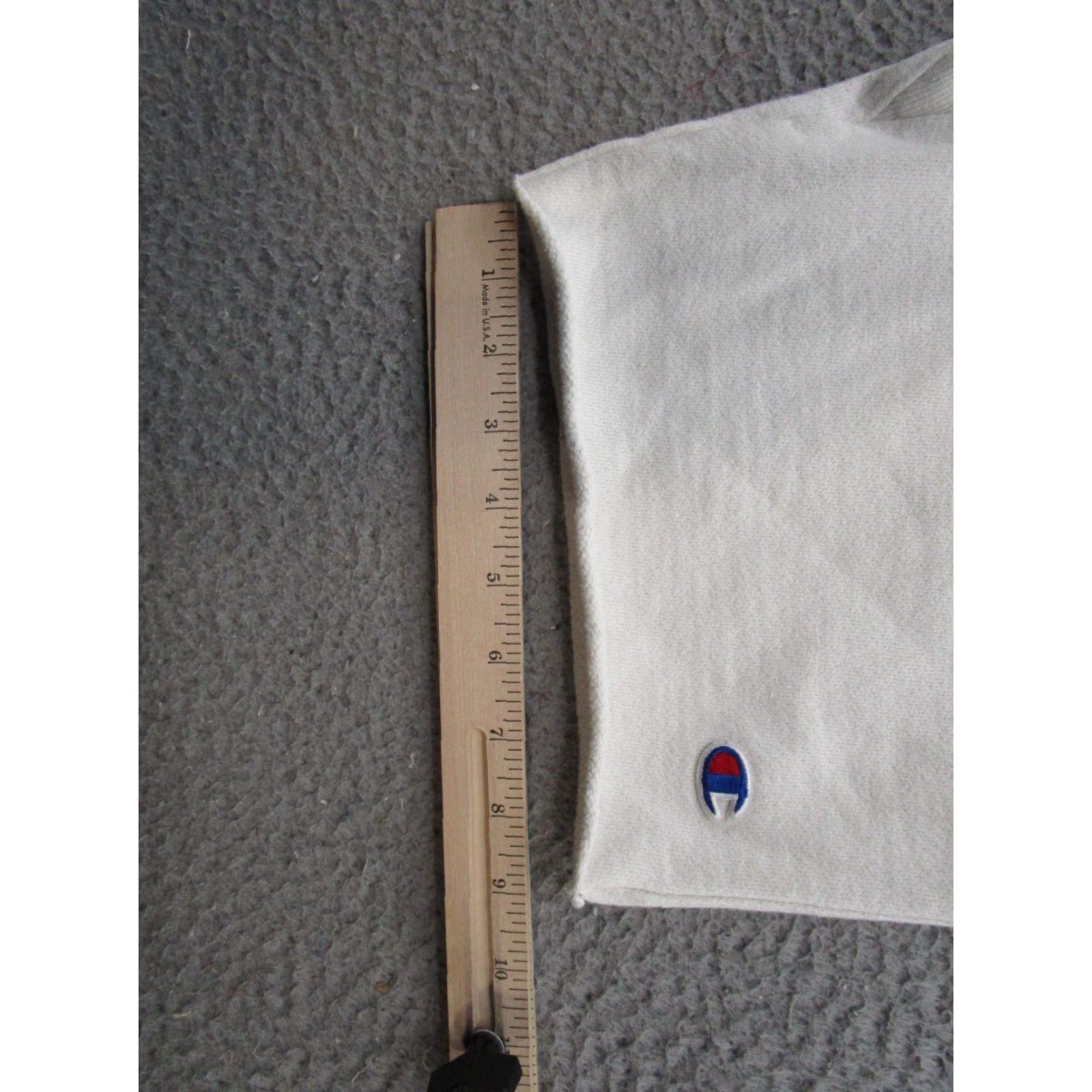Champion Champion Sweat Shorts White Drawstring Men's S Regular Size Cotton Blend Athletic Logo 90s Football Basketball Activewear Shirt? Size US 29 - 6 Thumbnail