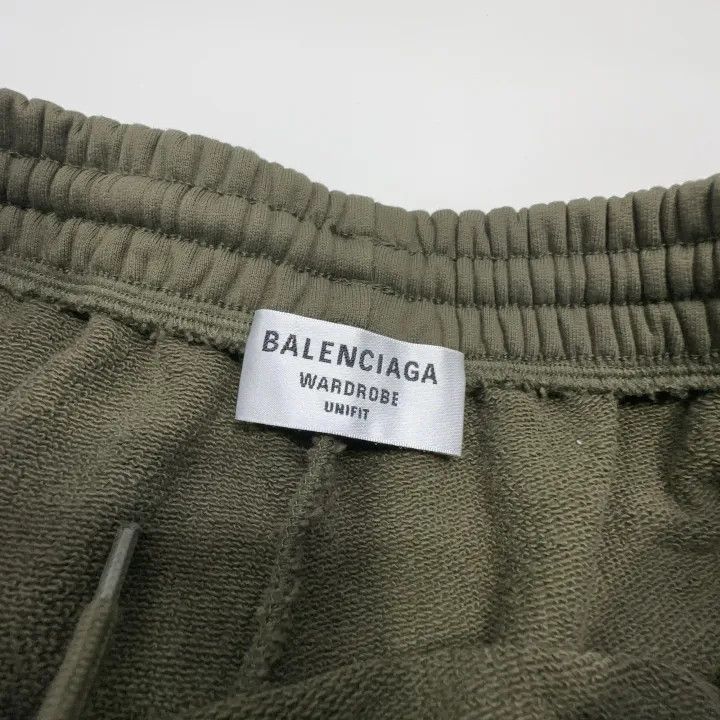 Balenciaga Balenciaga Balenciaga FW22 Logo Print Sport Shorts -2507 Size US 26 / EU 42 - 4 Thumbnail