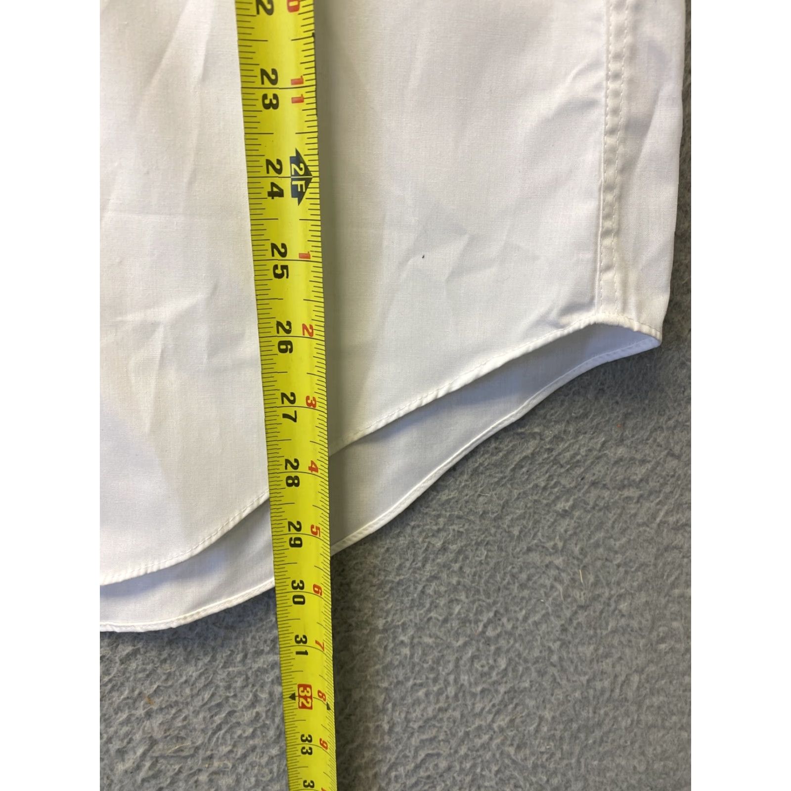 Arrow Arrow Shirt Mens White Slim Casual Button Down Collar/97-11 Regular 16 32/33 Cotton Button-Up Pockets All Seasons Men Treated 4-Season Vintage No Size US L / EU 52-54 / 3 - 7 Thumbnail