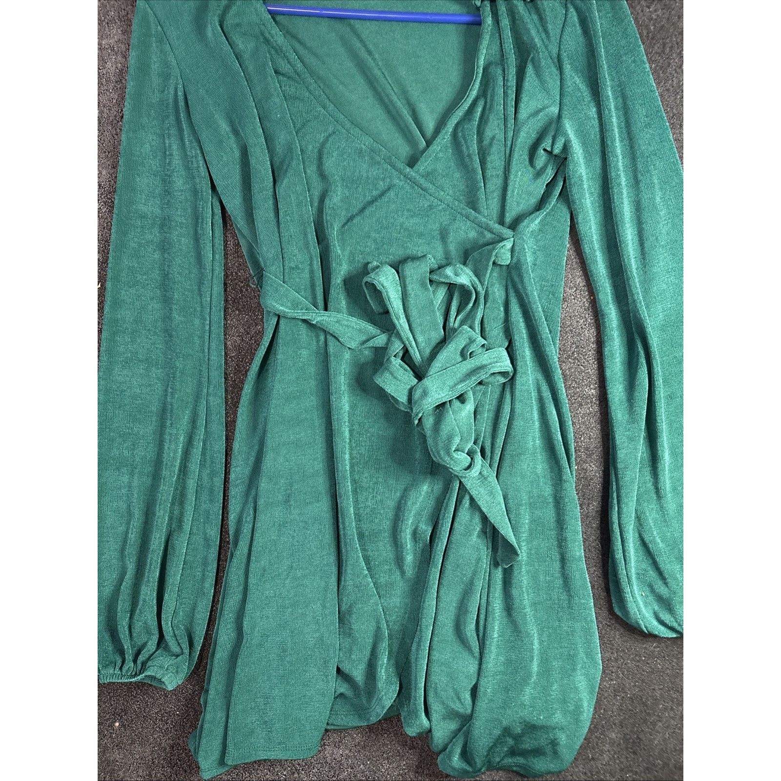 Wild Things Wild Fable Women's Long Sleeve Green Wrap Dress Size Small Size S / US 4 / IT 40 - 2 Thumbnail