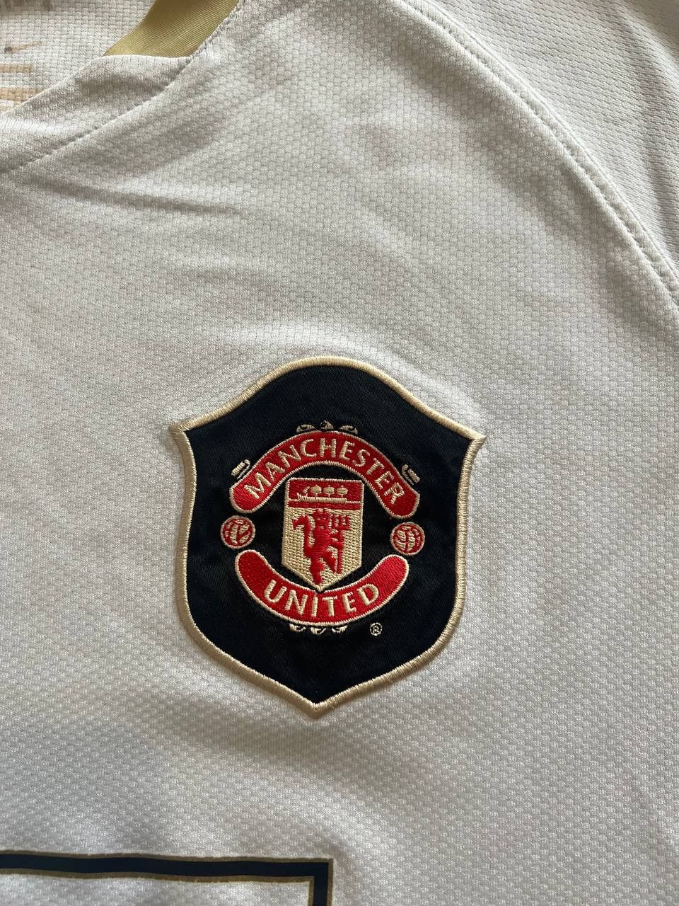 Nike 2006/08 MANCHESTER UNITED AWAY SOCCER JERSEY FOOTBALL SHIRT Size US M / EU 48-50 / 2 - 22 Thumbnail