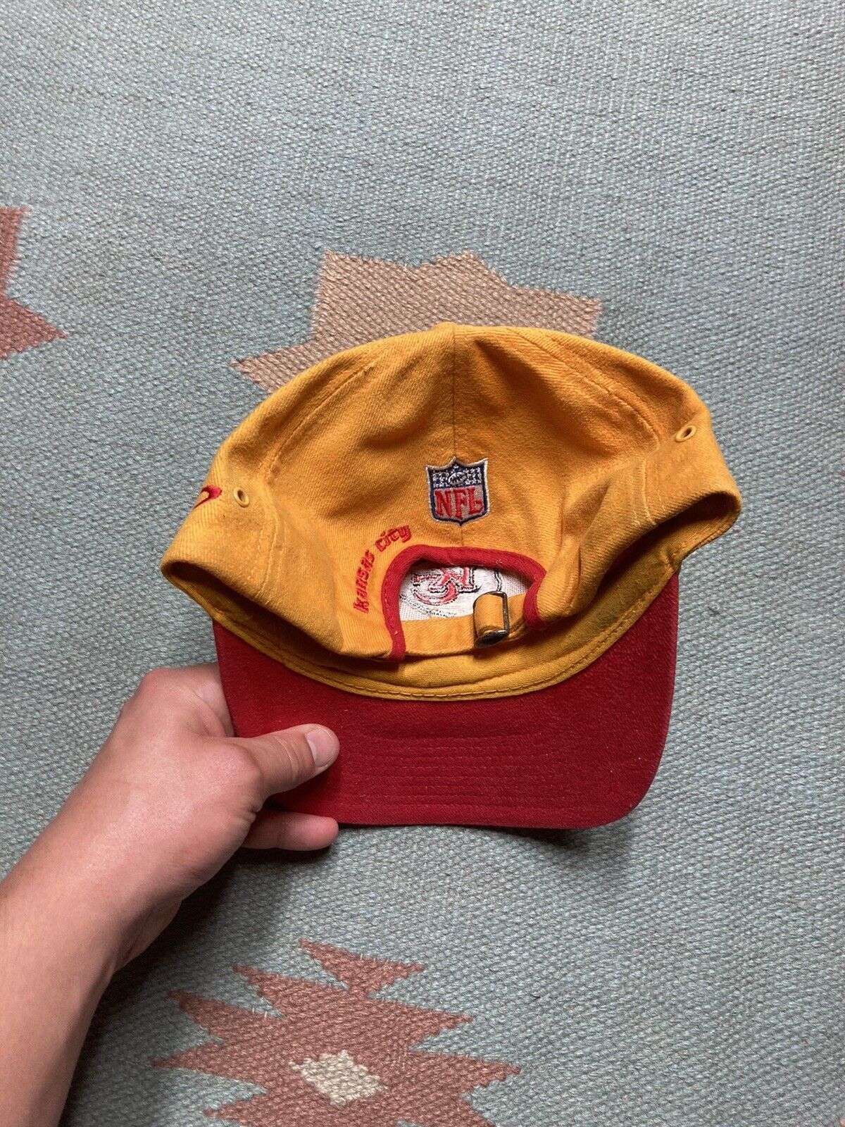 NFL × Vintage VTG strapback hat Kansas City chiefs logo athletic pro line Size ONE SIZE - 5 Thumbnail
