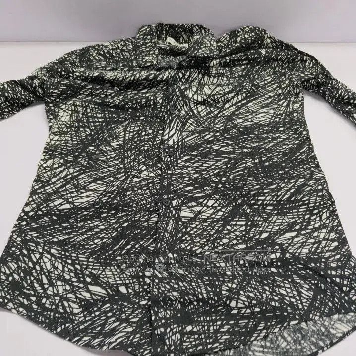 Balenciaga Balenciaga Graffiti Long Sleeve Shirt for Unisex. Size US M / EU 48-50 / 2 - 7 Thumbnail