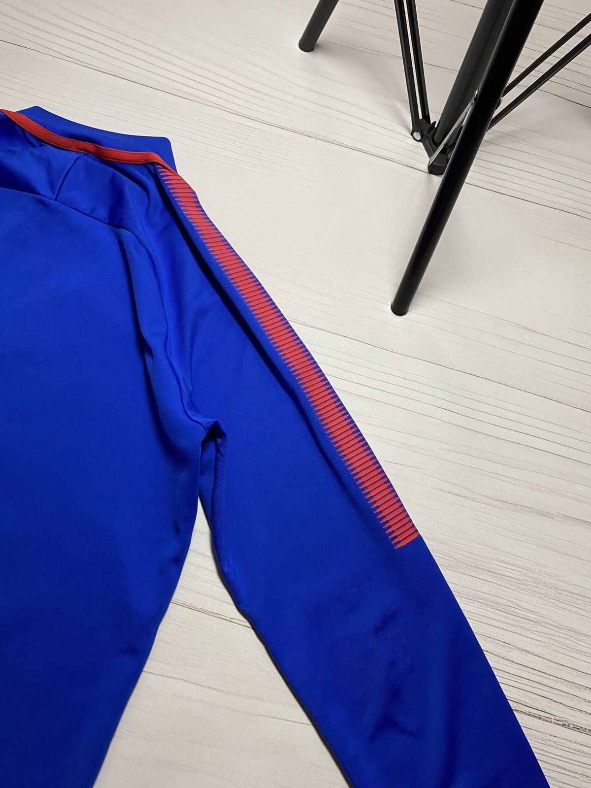 Nike Nike PSG Paris Saint-Germain 2018 1/4 zip training jersey Size US S / EU 44-46 / 1 - 17 Thumbnail
