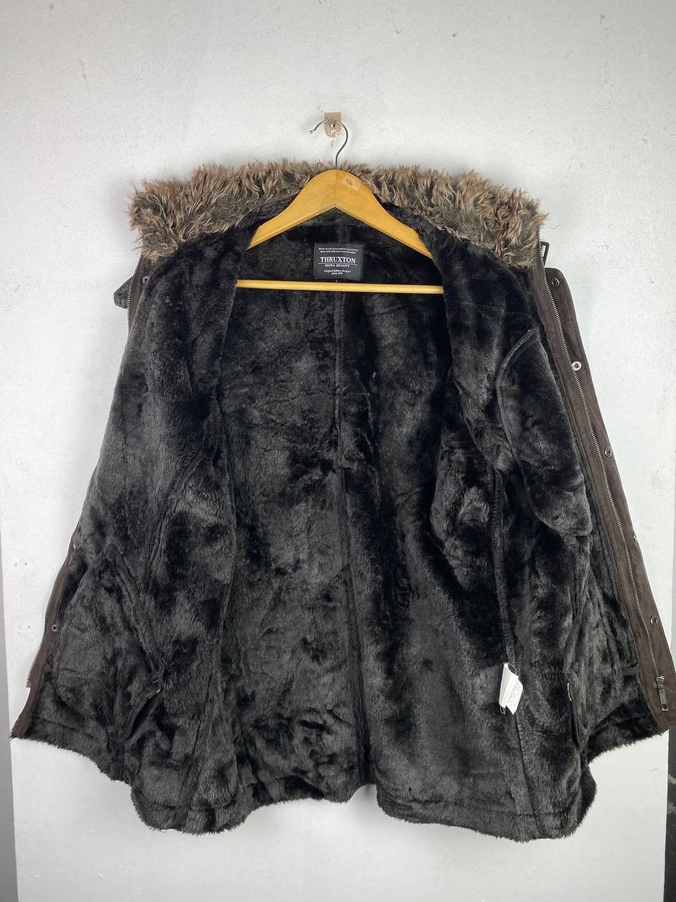 Japanese Brand thruxton japanese brands faux fur jacket very nice design Size US L / EU 52-54 / 3 - 6 Thumbnail