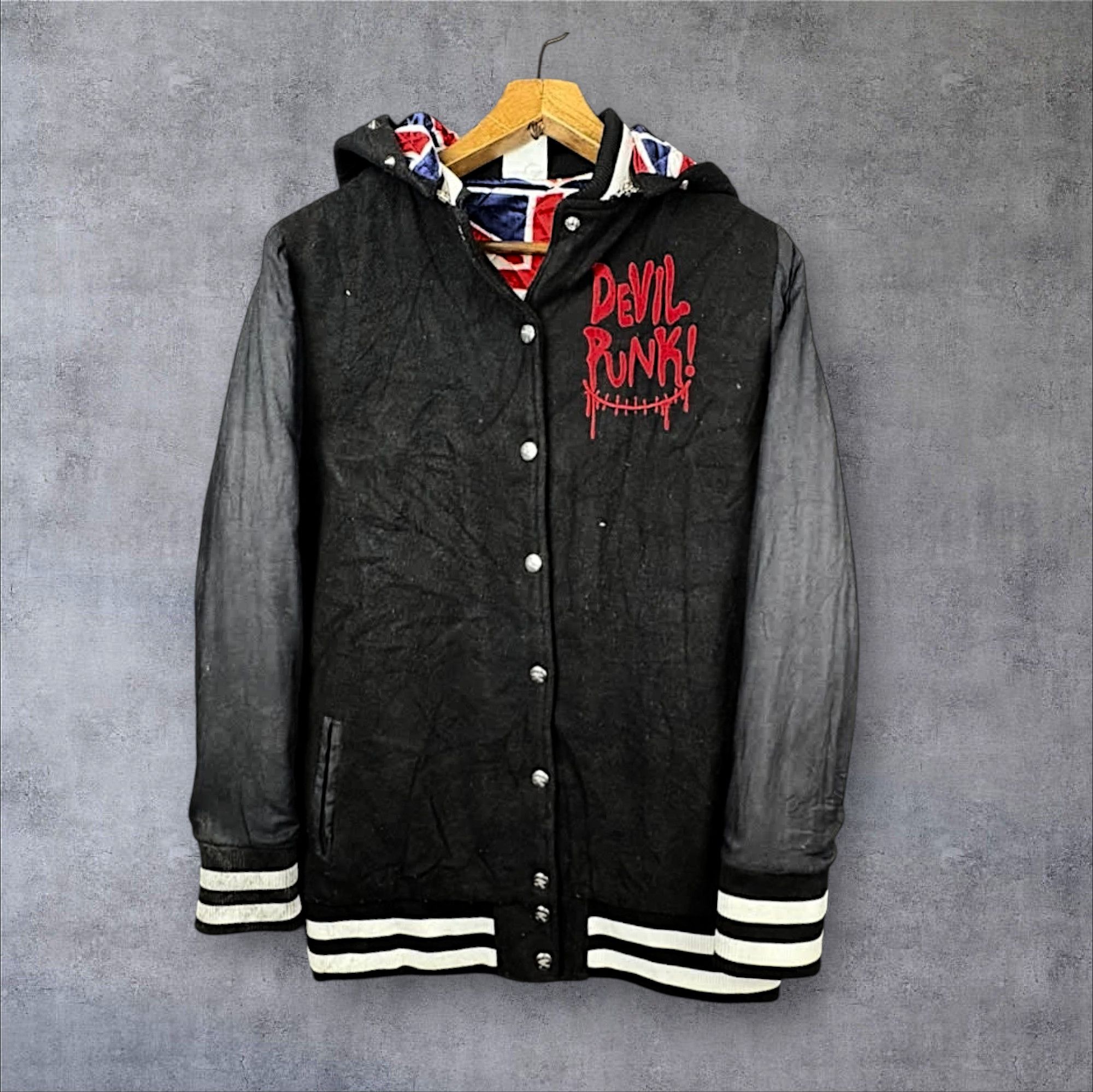 Super Lovers Vintage Superlovers Bombers Hoodie Devil Punk Union Jack Size US S / EU 44-46 / 1 - 1 Thumbnail