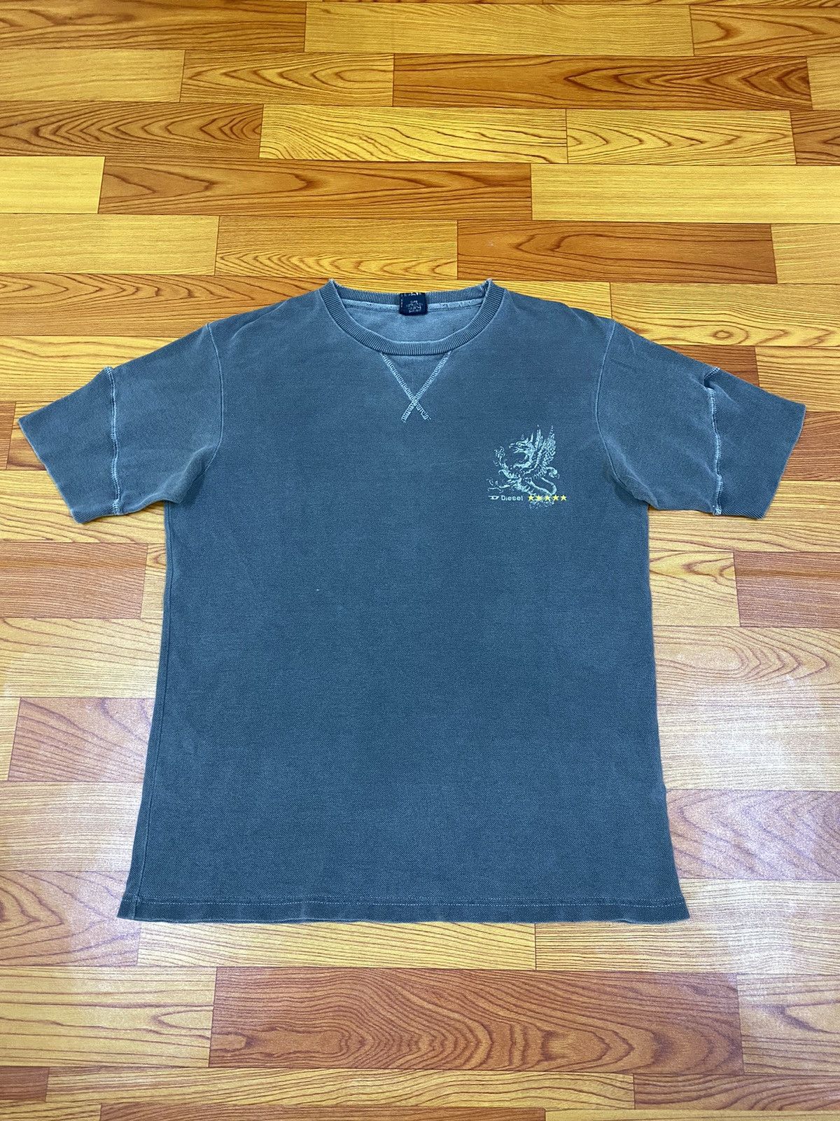 Diesel Rare!! Vintage Diesel Sun Faded Tee Size US M / EU 48-50 / 2 - 1 Thumbnail