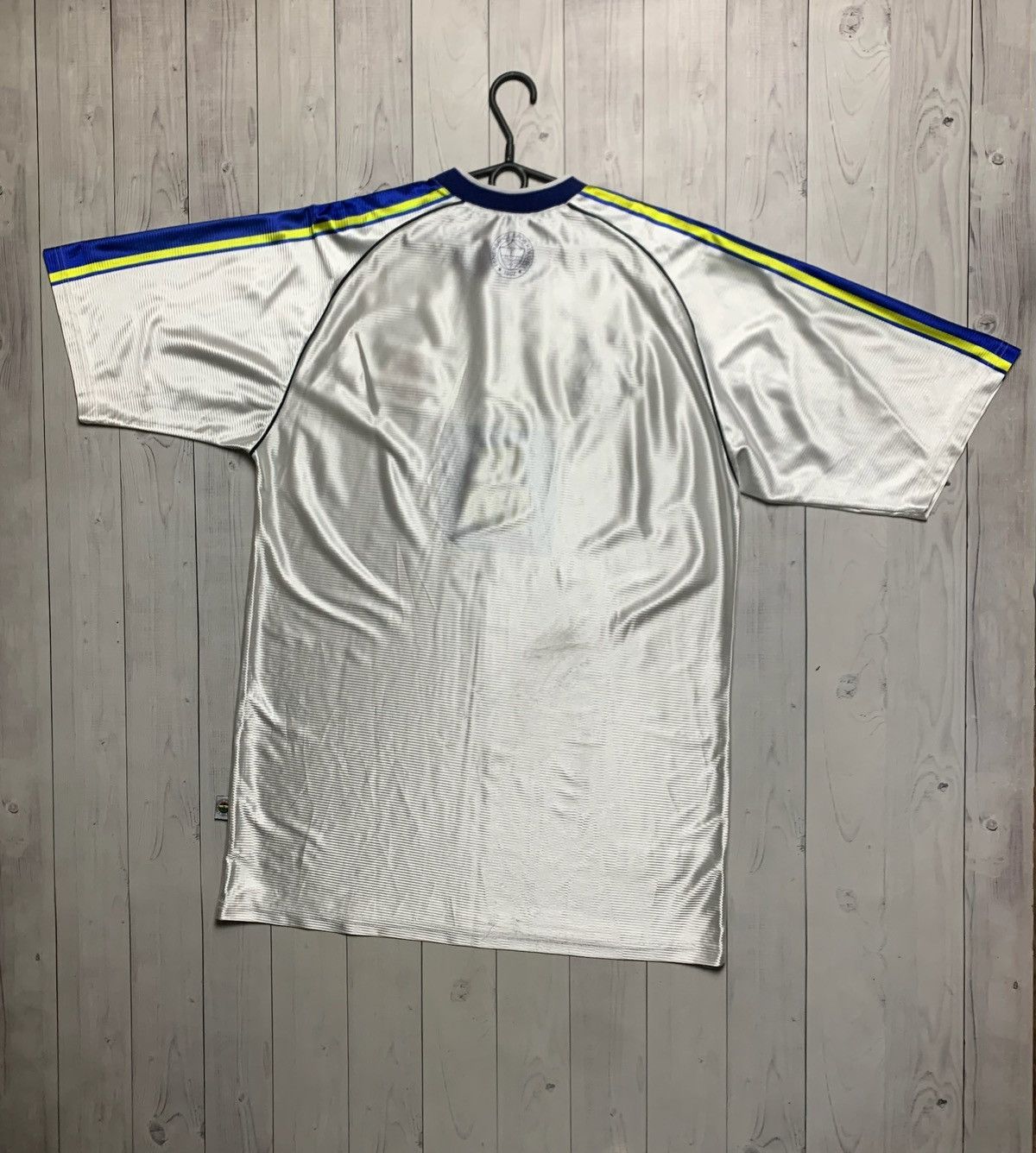 Vintage Vintage Soccer tee Fenerbahce silver rare size XL Size US XL / EU 56 / 4 - 8 Thumbnail