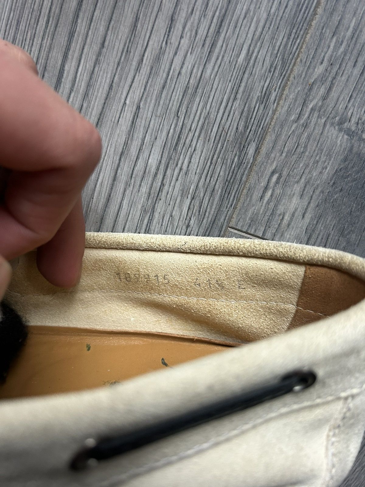 Gucci Beige Suede Moccasins w/ Contrast Whipstitch and Beads Size US 7.5 / EU 40-41 - 9 Thumbnail