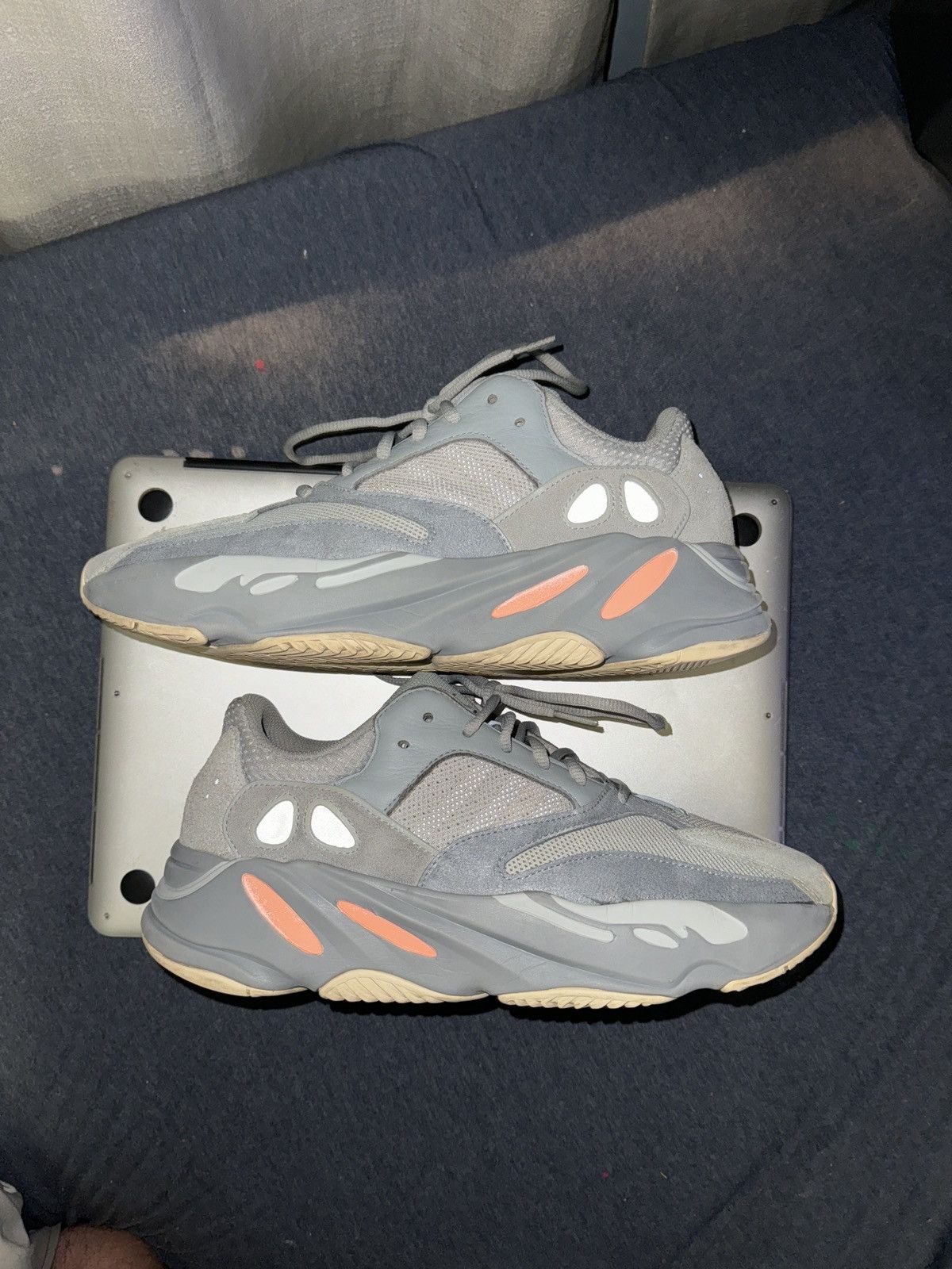 Adidas × Yeezy Yeezy 700 Inertia Size 10.5 Gently Used Size US 10.5 / EU 43-44 - 4 Thumbnail