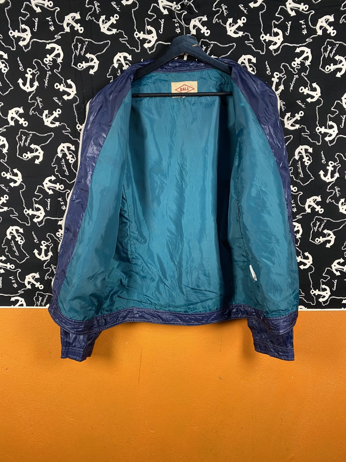 Vintage Vintage BALL Nylon Racing Jacket Blue Reflective Stripe Size US L / EU 52-54 / 3 - 13 Thumbnail