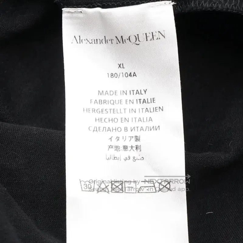 Alexander McQueen Alexander McQueen Skull Print Black T-shirt . Size US XL / EU 56 / 4 - 5 Thumbnail