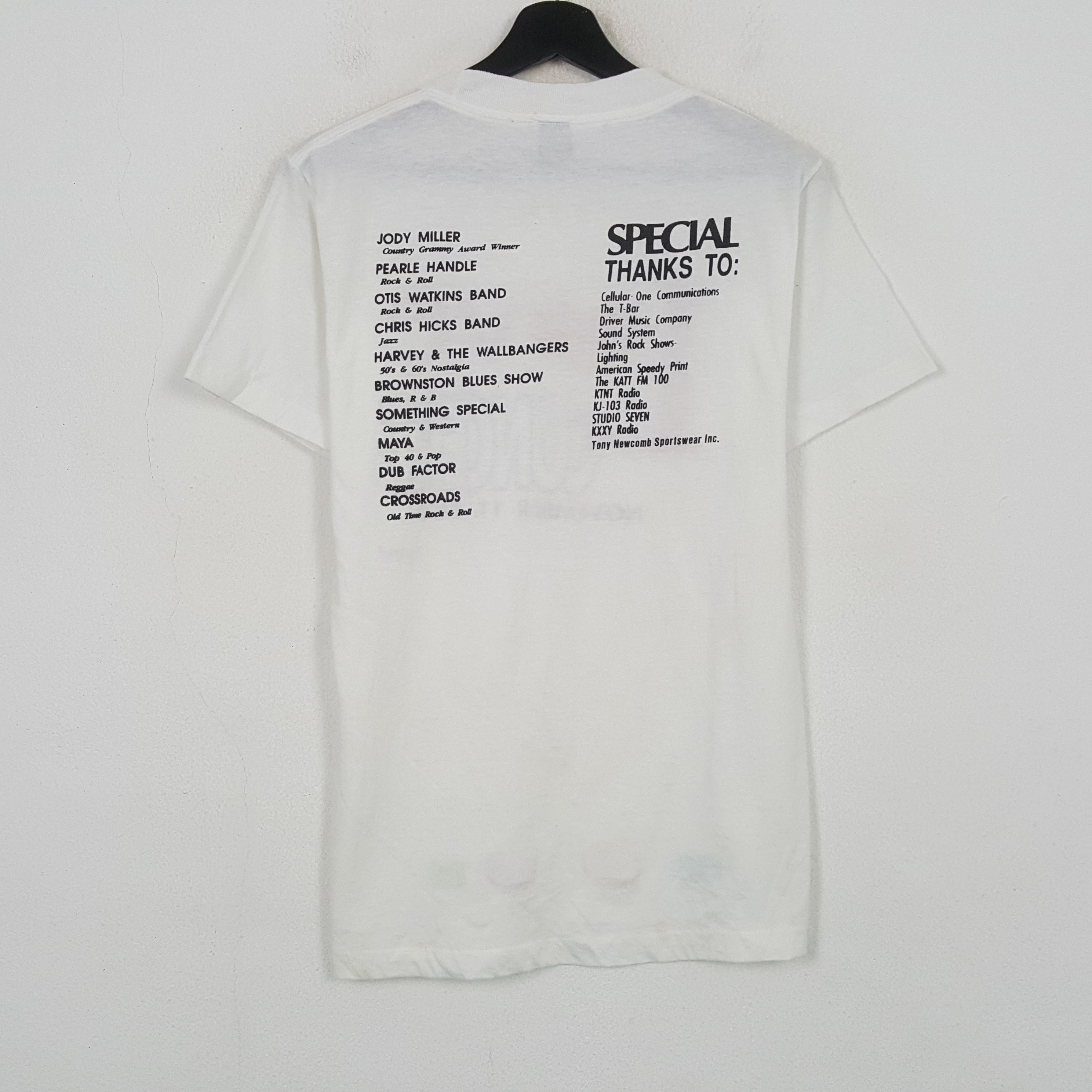 Anvil Love Concert 1990 Vintage Tour Tshirt RR29 Size US S / EU 44-46 / 1 - 3 Thumbnail