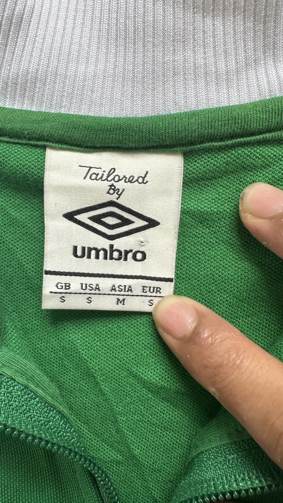Umbro × Vintage UMBRO X NEW YORK COSMOS RETRO SWEATER Size US M / EU 48-50 / 2 - 4 Thumbnail