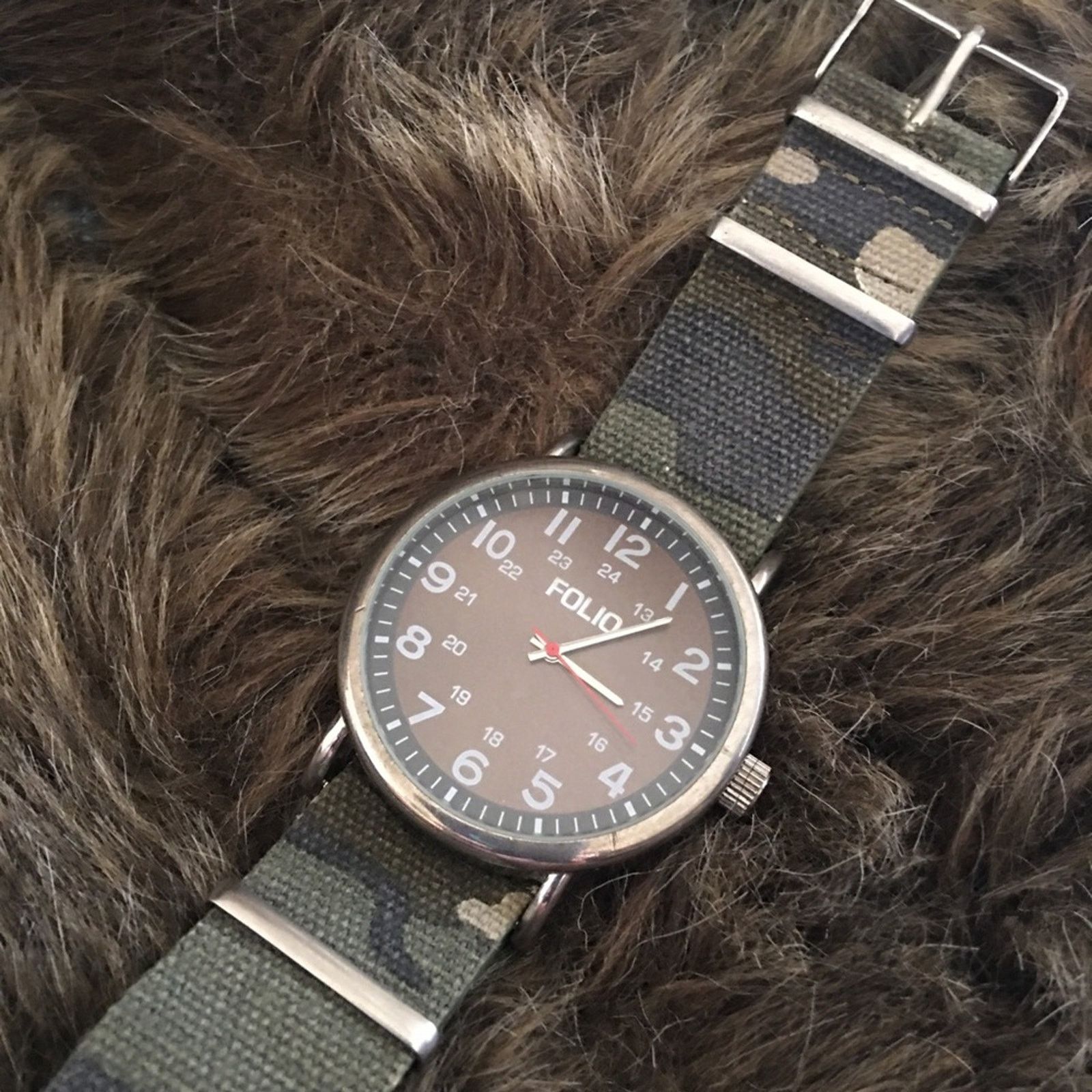 Jewelry Men’s Folio faux leather camo band watch Size ONE SIZE - 7 Thumbnail