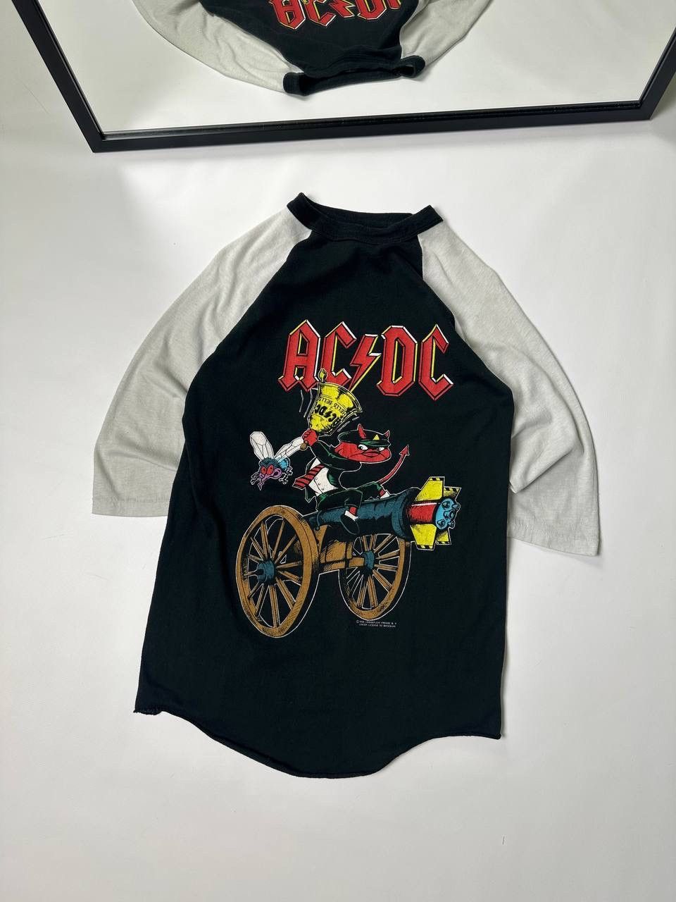 Band Tees × Vintage Rare Vintage 1990 AC DC Rock&Roll Hell’s Bells Tour Tee Size US M / EU 48-50 / 2 - 1 Thumbnail