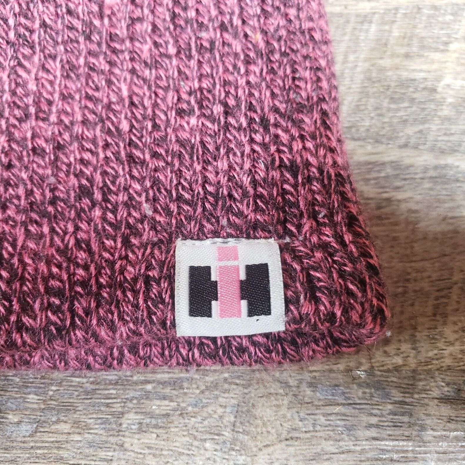 Vintage International Harvester Pink Logo Beanie Hat Size ONE SIZE - 2 Preview