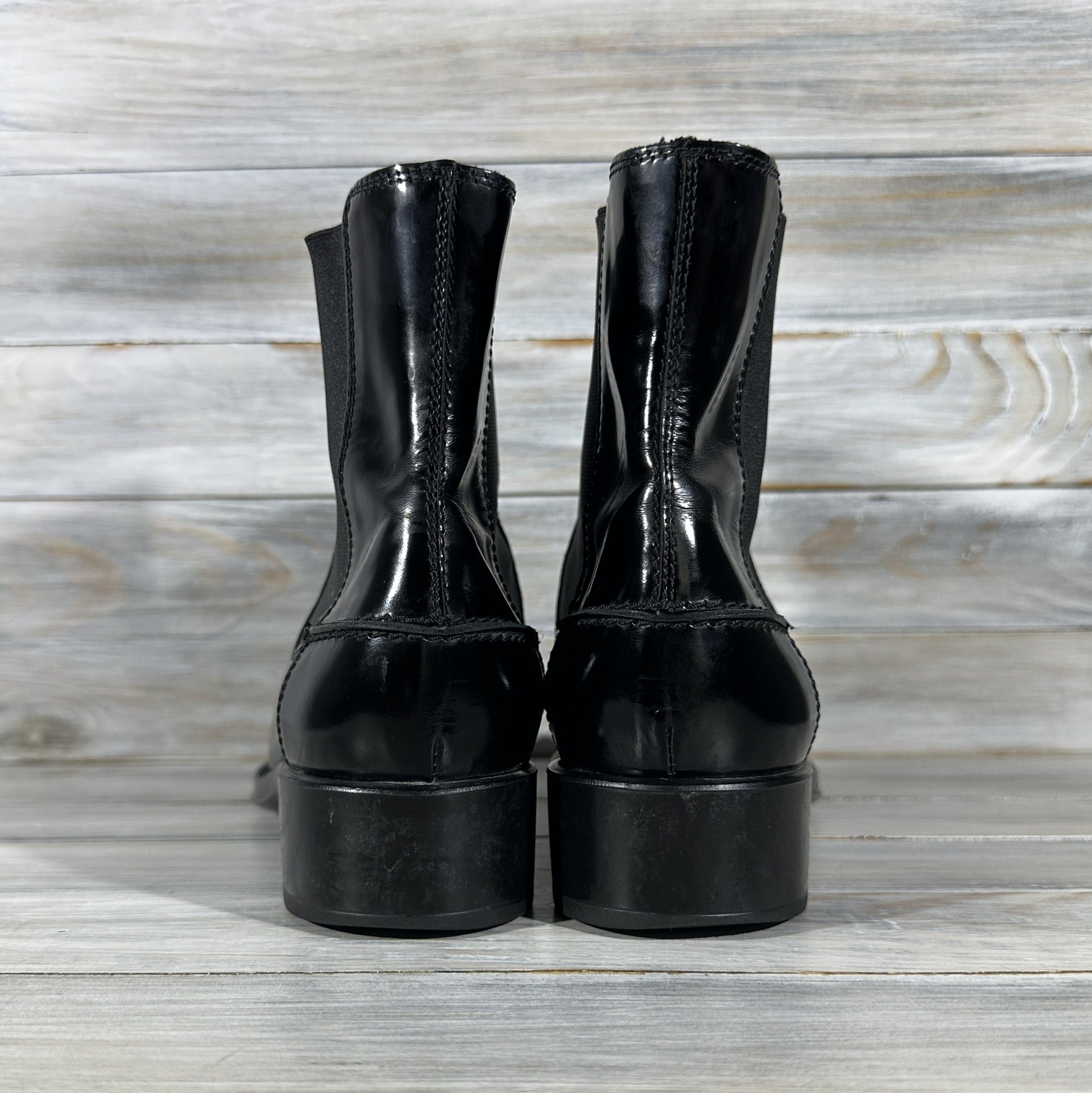 Leather × Tod's Tod's Women's Leather Chelsea Boots MadeInItaly Luxury Brand Size US 10 / IT 40 - 19 Thumbnail
