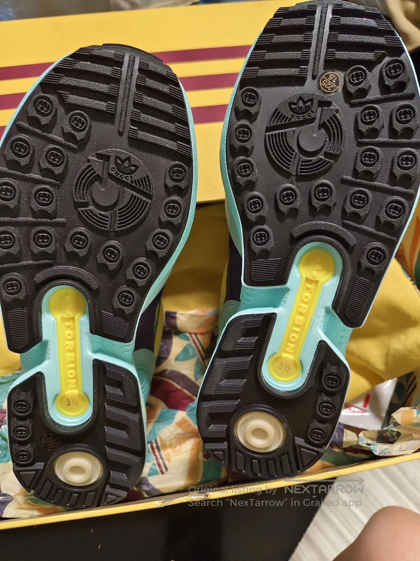 Gucci Gucci x Adidas Blue Yellow Women's Sneakers. Size US 5 / IT 35 - 7 Thumbnail