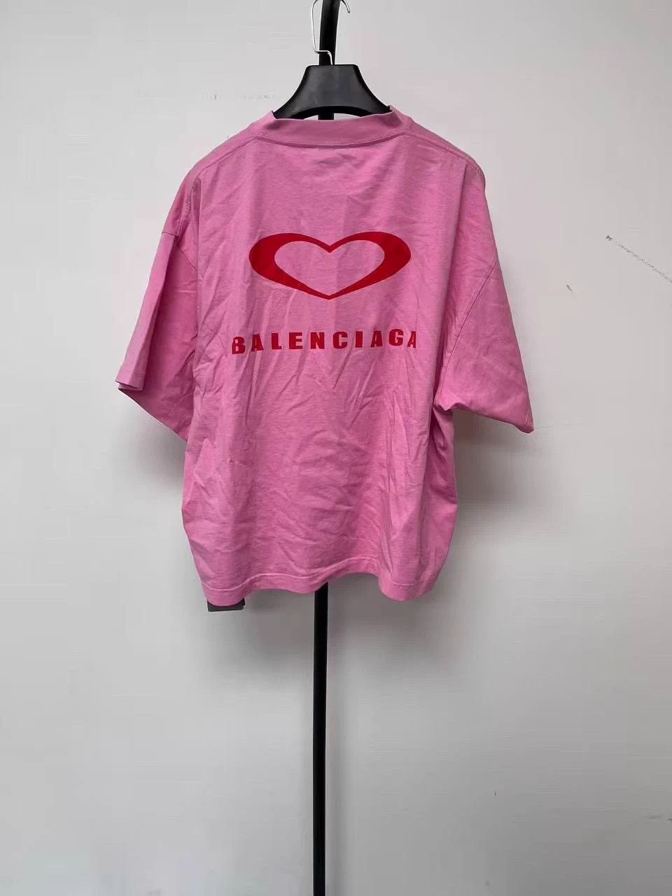 Balenciaga Balenciaga Embroidered Crewneck Dropped Shoulder Women's 2 T Size M / US 6-8 / IT 42-44 - 2 Thumbnail