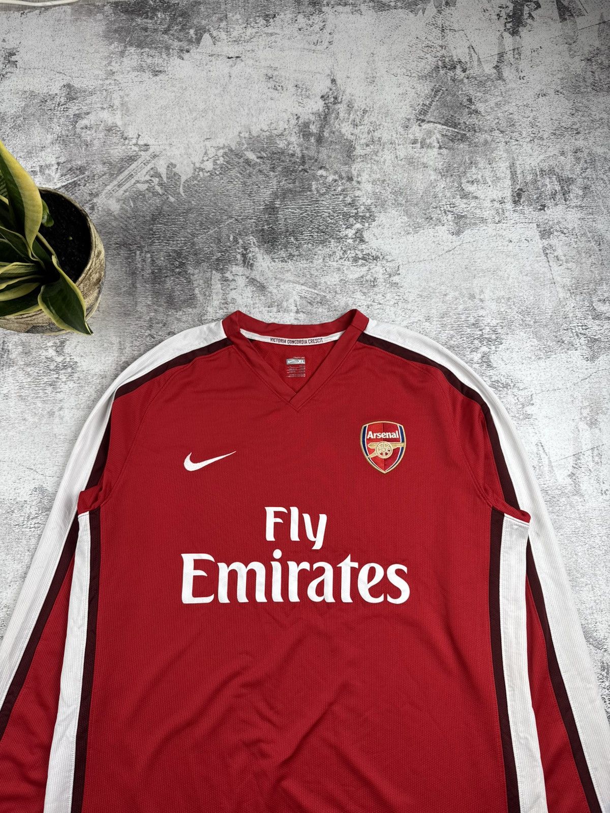 Nike Vintage Arsenal London Nike Red 2008/2010 Soccer Football XL T Shirt Jersey Kit Size US XL / EU 56 / 4 - 5 Thumbnail