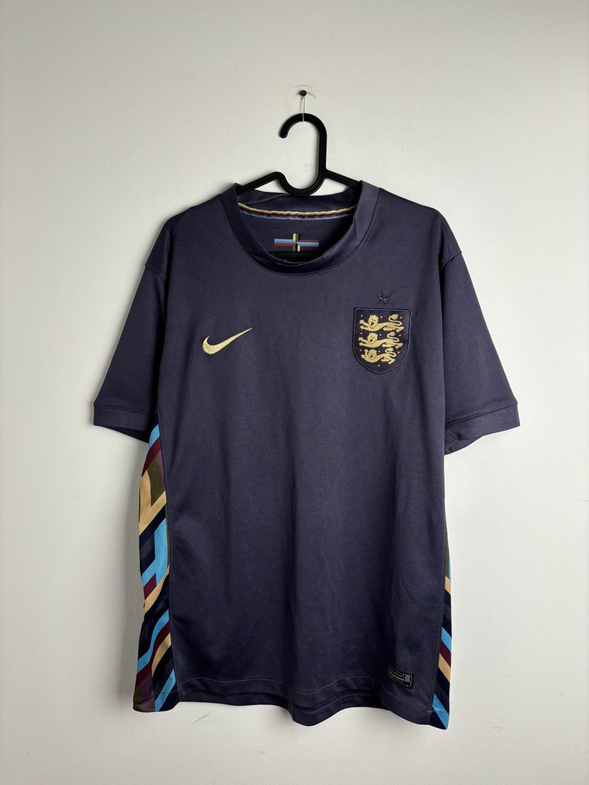 Nike Nike England National Team 24/25 Away Jersey Size US M / EU 48-50 / 2 - 1 Thumbnail