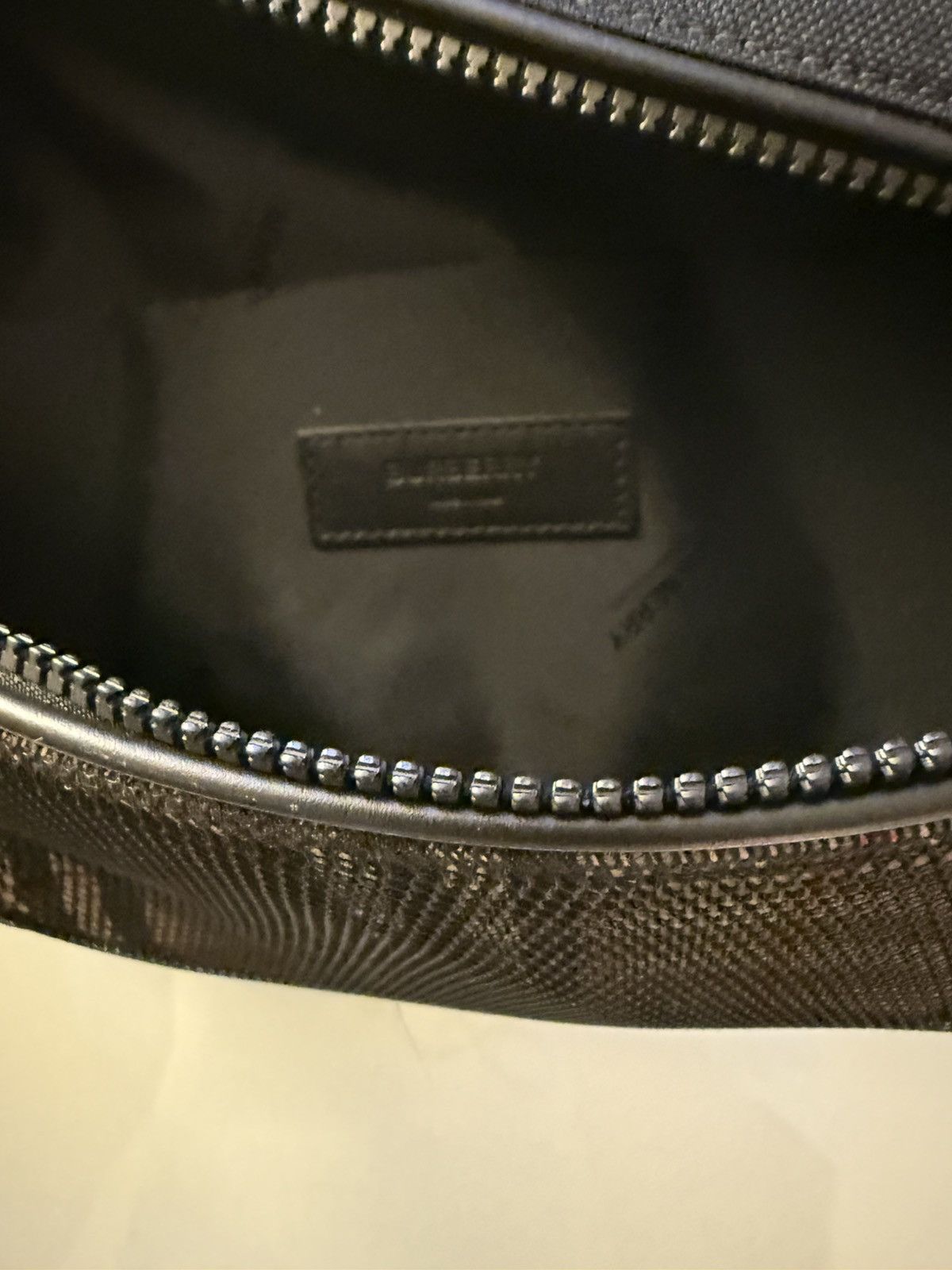 Burberry Burberry Vintage Check Archive Beige/Black Bag Size ONE SIZE - 9 Thumbnail
