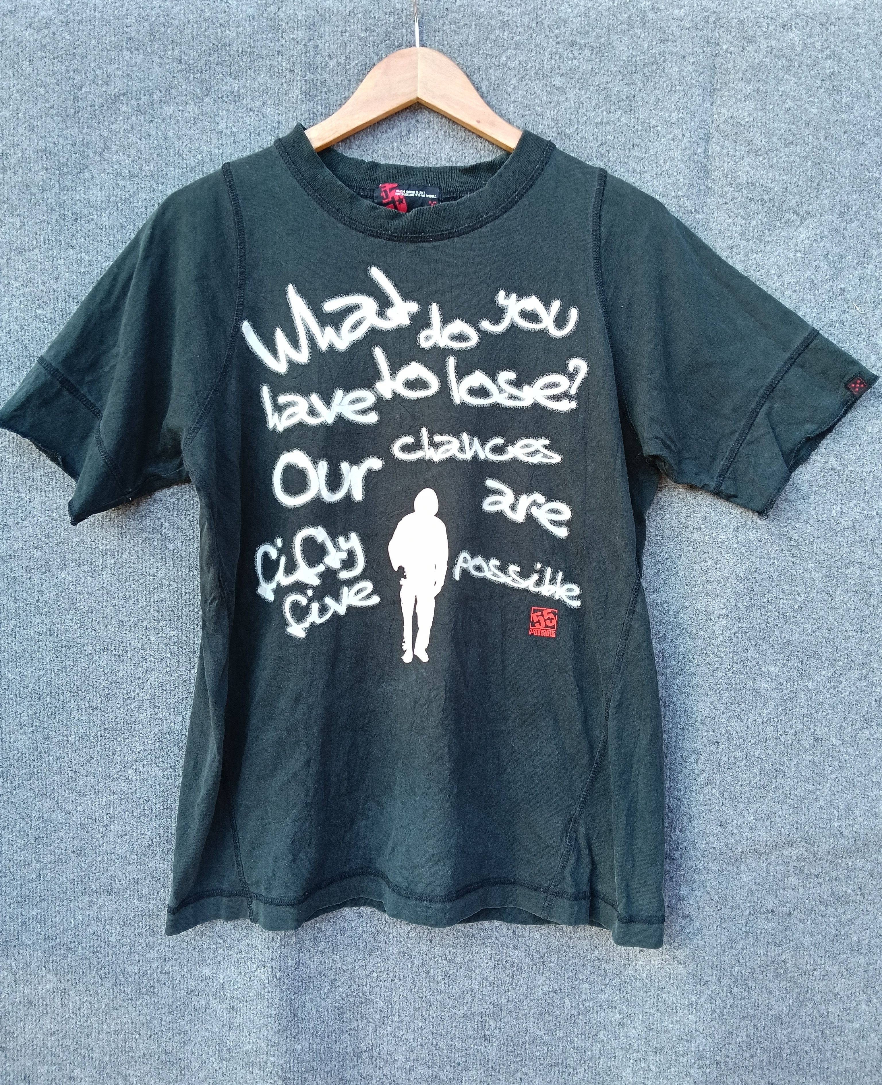 Japanese Brand Y2K black Tshirt faded. Size US M / EU 48-50 / 2 - 1 Thumbnail