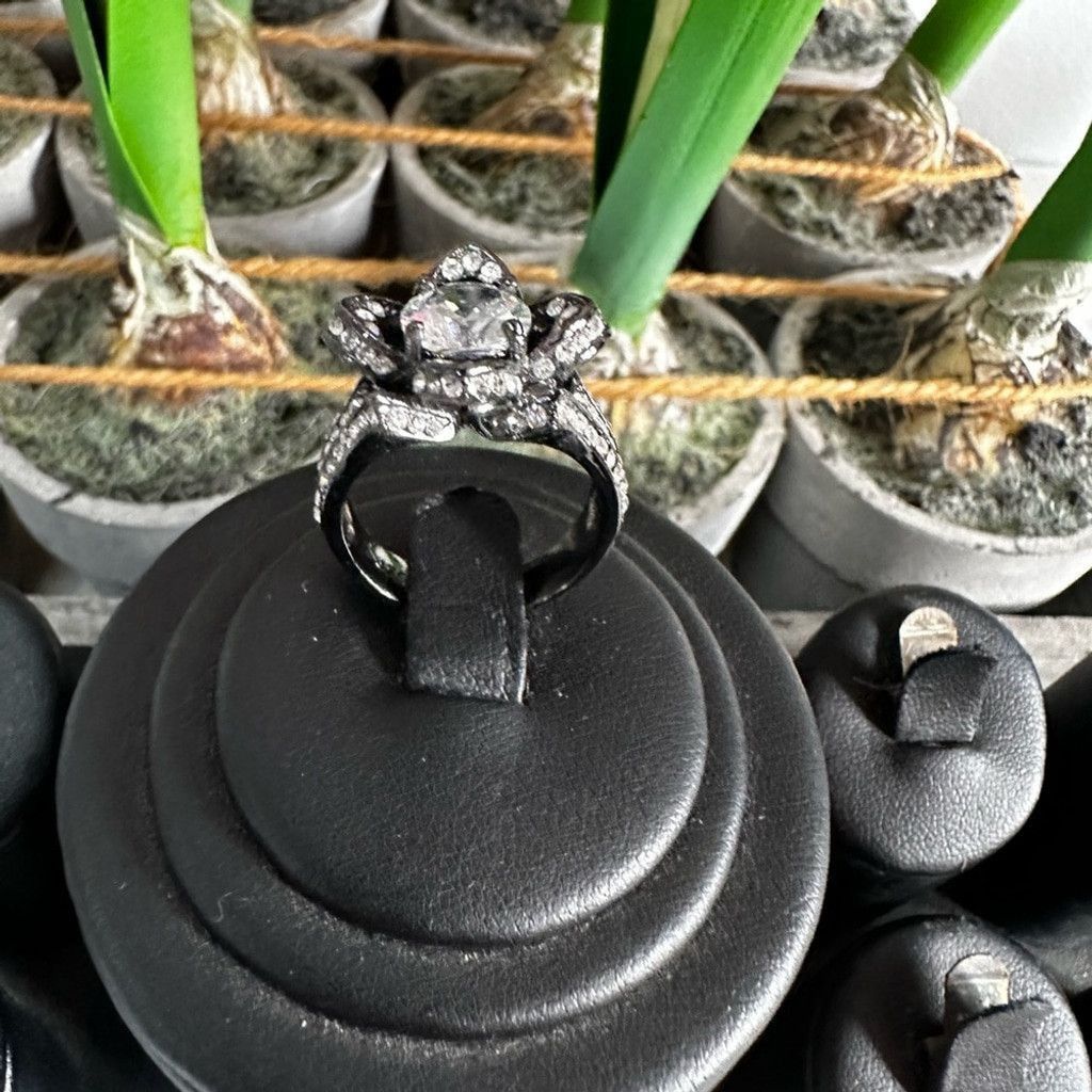 Vintage Victorian Gorgeous Black Silver Ring Size 7 BN Size ONE SIZE - 5 Thumbnail
