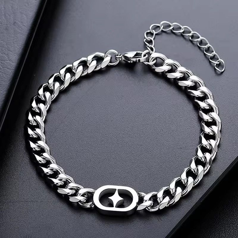 Jewelry Retro Star Cuban Link Chain Bracelet Size ONE SIZE - 4 Thumbnail