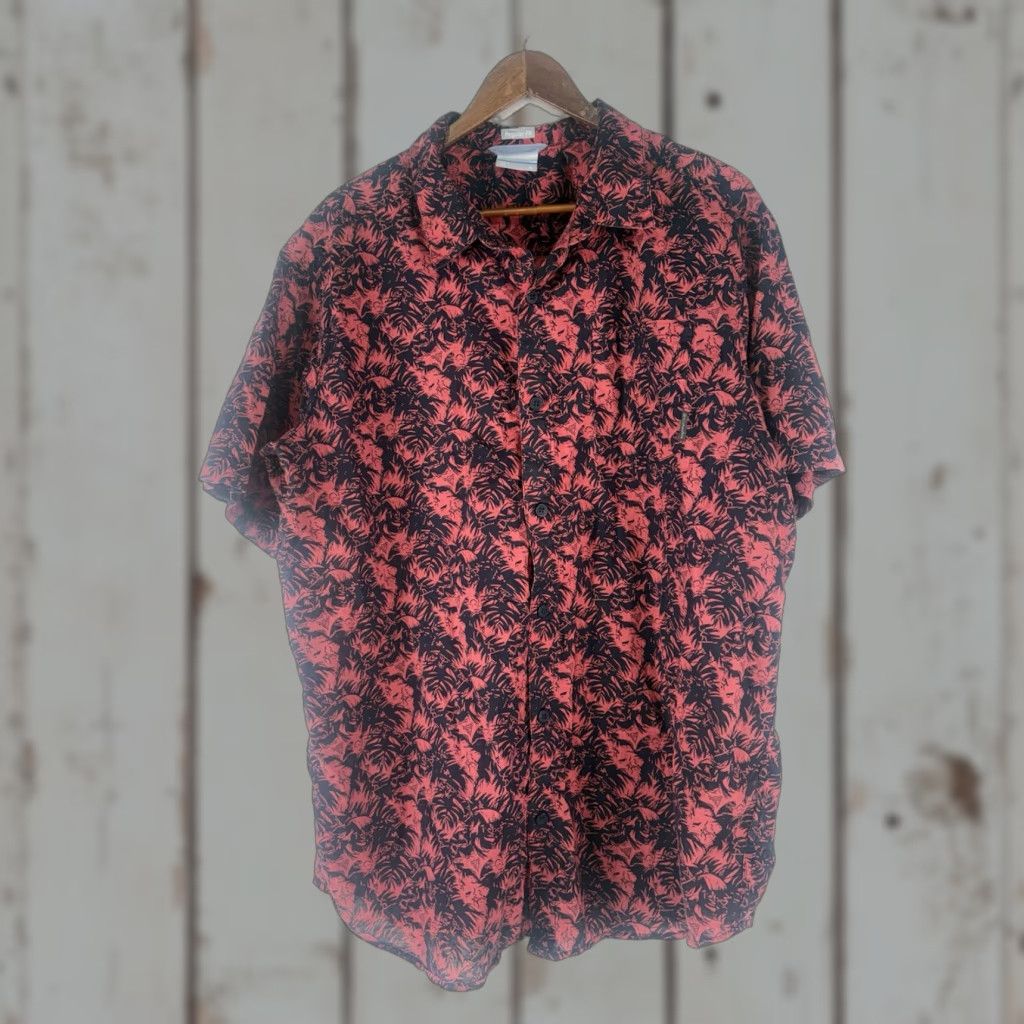 Vintage VINTAGE Columbia Men’s Short Sleeve Button-Up Shirt XL Orange/Black Cotton Island Print Casual Summer Outdoor Size US XL / EU 56 / 4 - 1 Thumbnail
