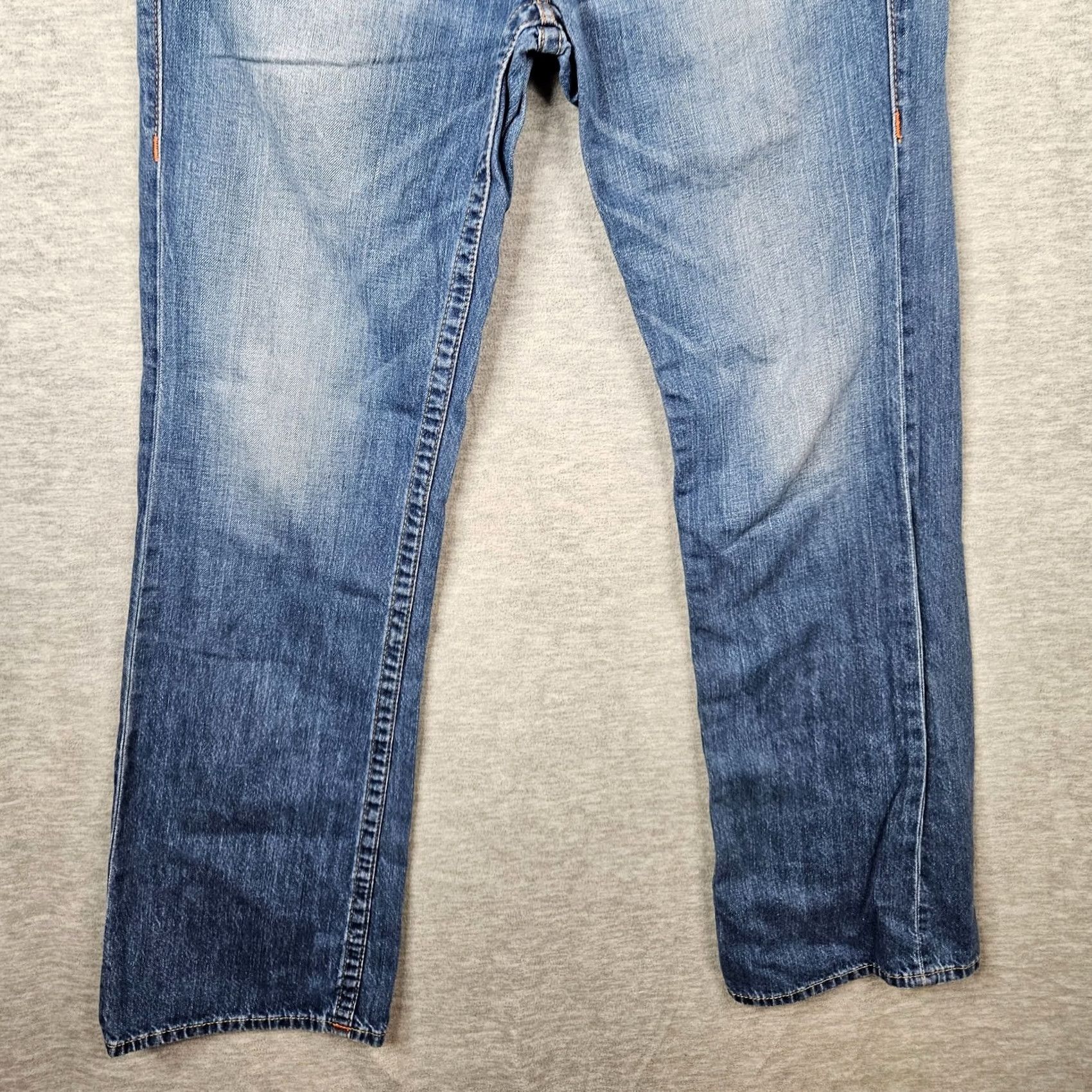 True Religion True Religion Jeans YK2 Blue Boot Cut Straight Leg Flap Logo Men's Size 33 Regular Inseam 32 Denim Cotton Blend 5-Pocket Size US 33 - 5 Thumbnail