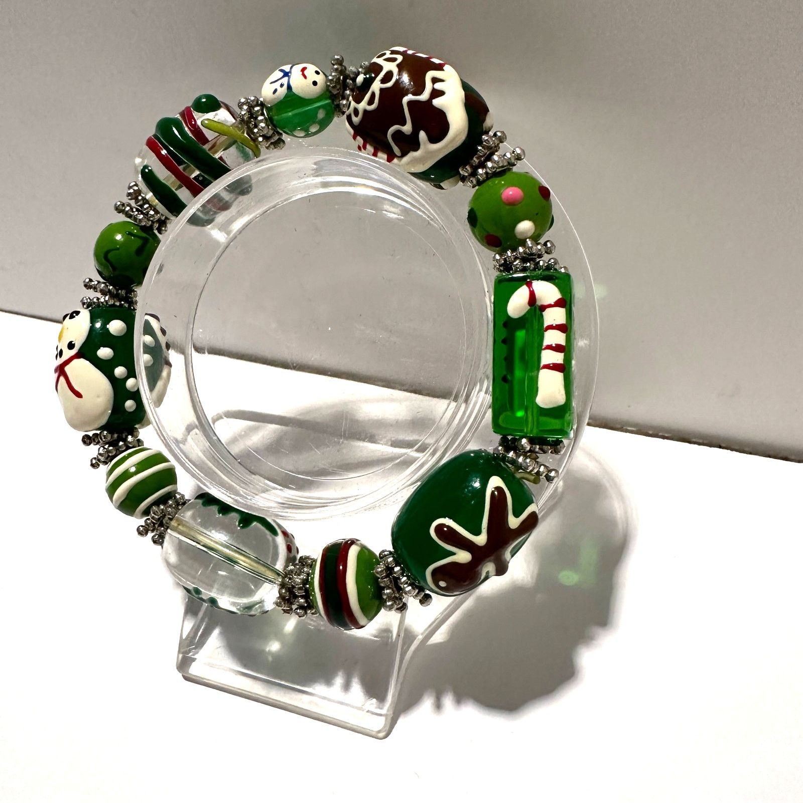 Handmade Christmas Glass Beads Stretch Bracelet Gingerbread Holiday Size ONE SIZE - 1 Thumbnail