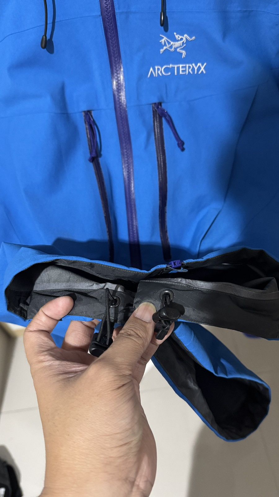 Arc'teryx Arc’teryx Alpha SV Size US M / EU 48-50 / 2 - 13 Thumbnail