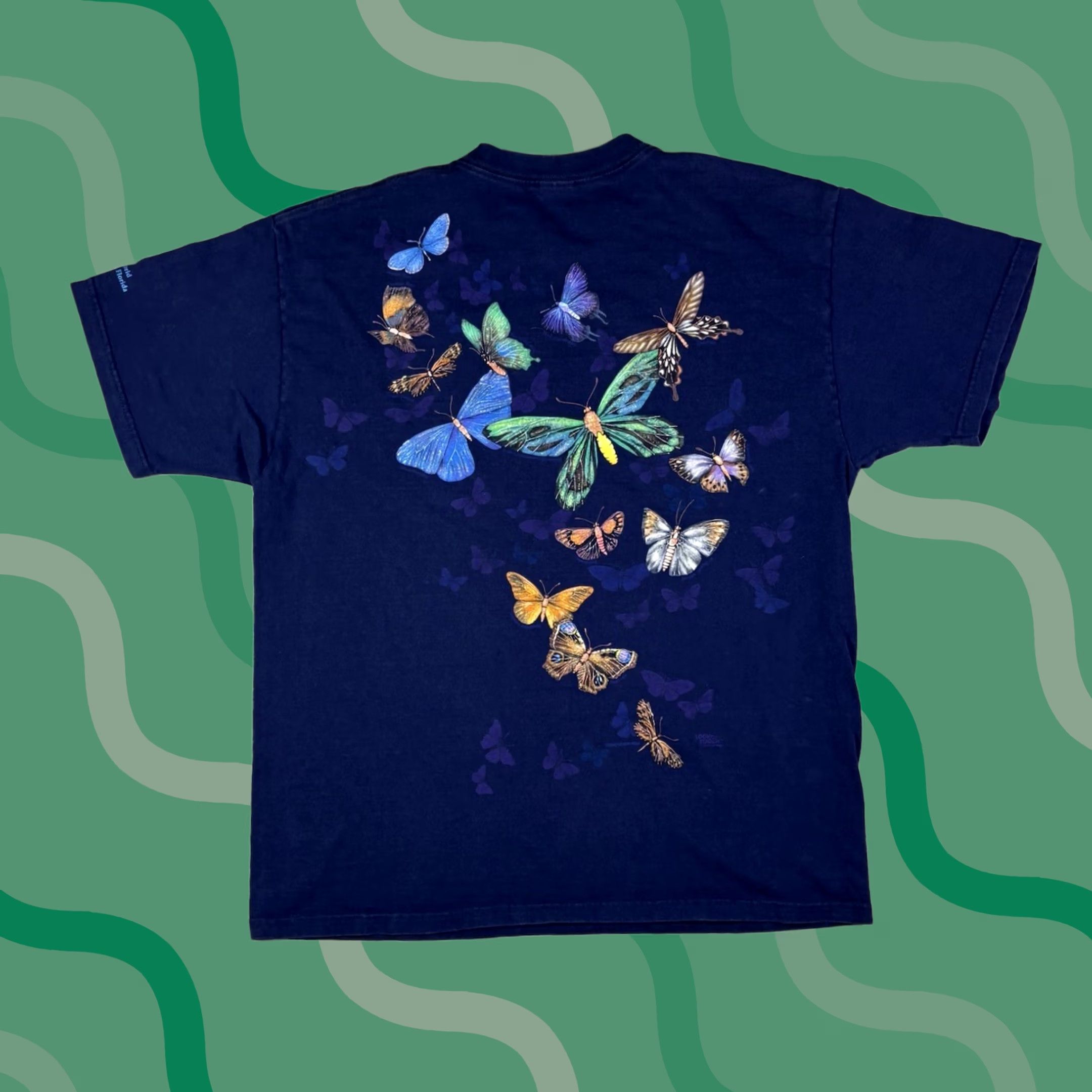 Fruit Of The Loom VINTAGE 90s Buttfly All Over Print Art Nature T Shirt Navy Blue Mens XL Graphic Print Cotton Crew Neck Short Sleeve Fruit of the Loom Regular Size US XL / EU 56 / 4 - 1 Thumbnail