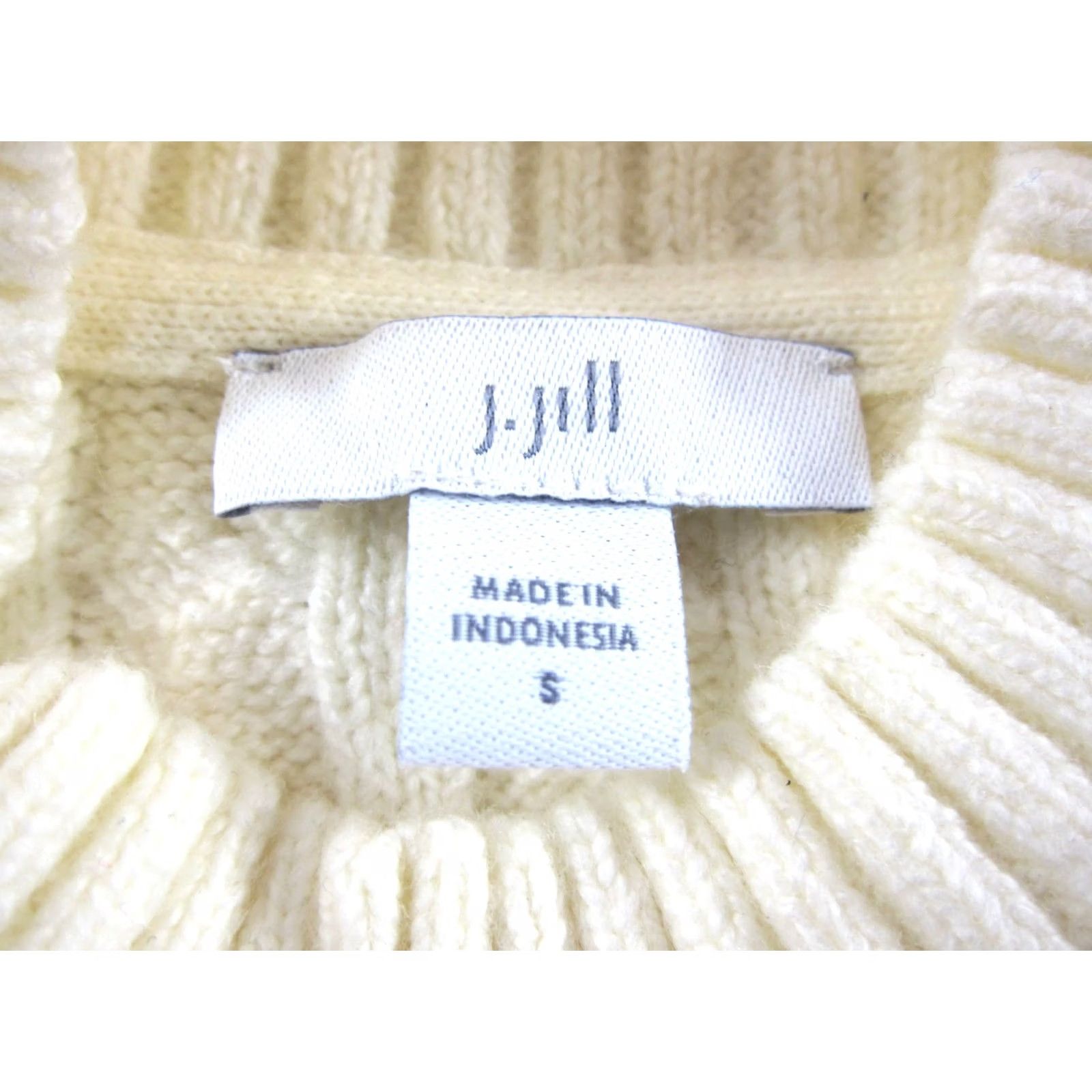 J. Jill J. Jill Sweater Cotton Knit Mock Neck Cable Knit Ivory Small Womens Pullover, 53% cotton 47% nylon, Machine Washable, Relaxed Fit, Vintage No Size S / US 4 / IT 40 - 3 Thumbnail