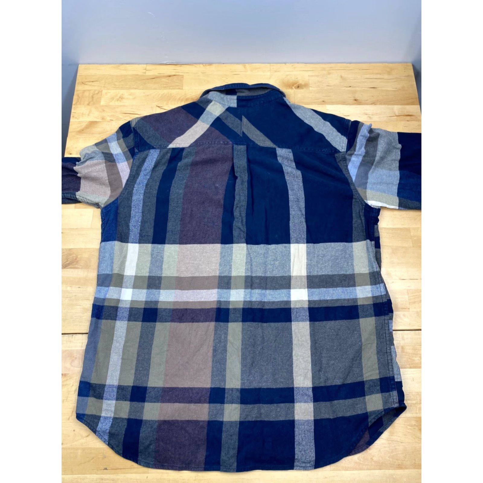 Vintage Columbia Mens Plaid Flannel Button-Down Blue L Casual Outdoor Shirt Size US L / EU 52-54 / 3 - 2 Thumbnail