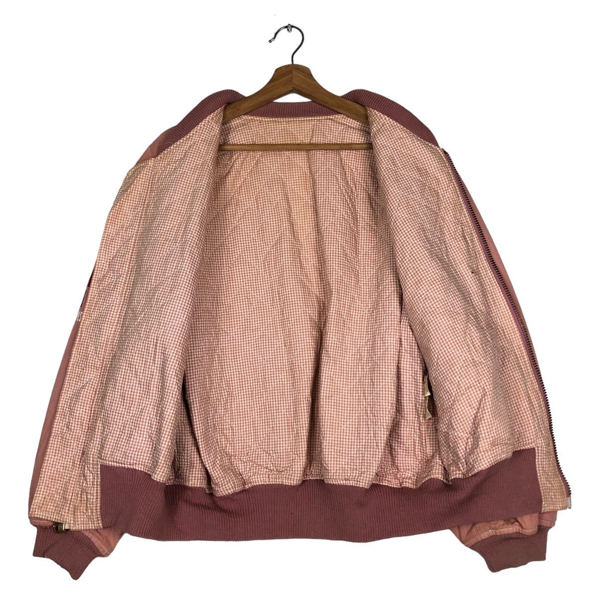 Japanese Brand 🔥Vintage Bomber Jacket Streetwear Pink House Big Logo Size US M / EU 48-50 / 2 - 13 Thumbnail